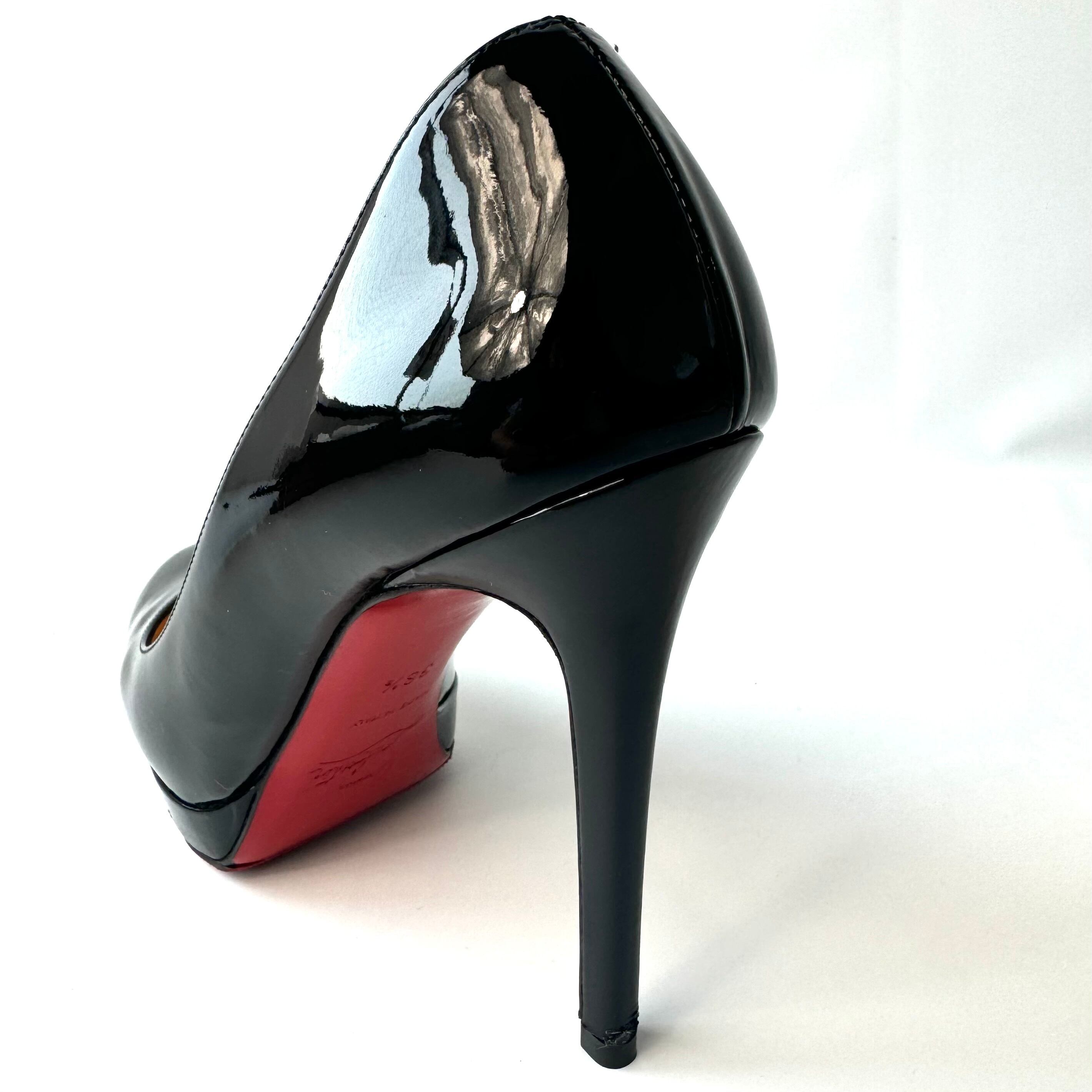 【美品】クリスチャンルブタン ニューシンプルパンプス ハイヒール パテントレザー 23.5cm 黒