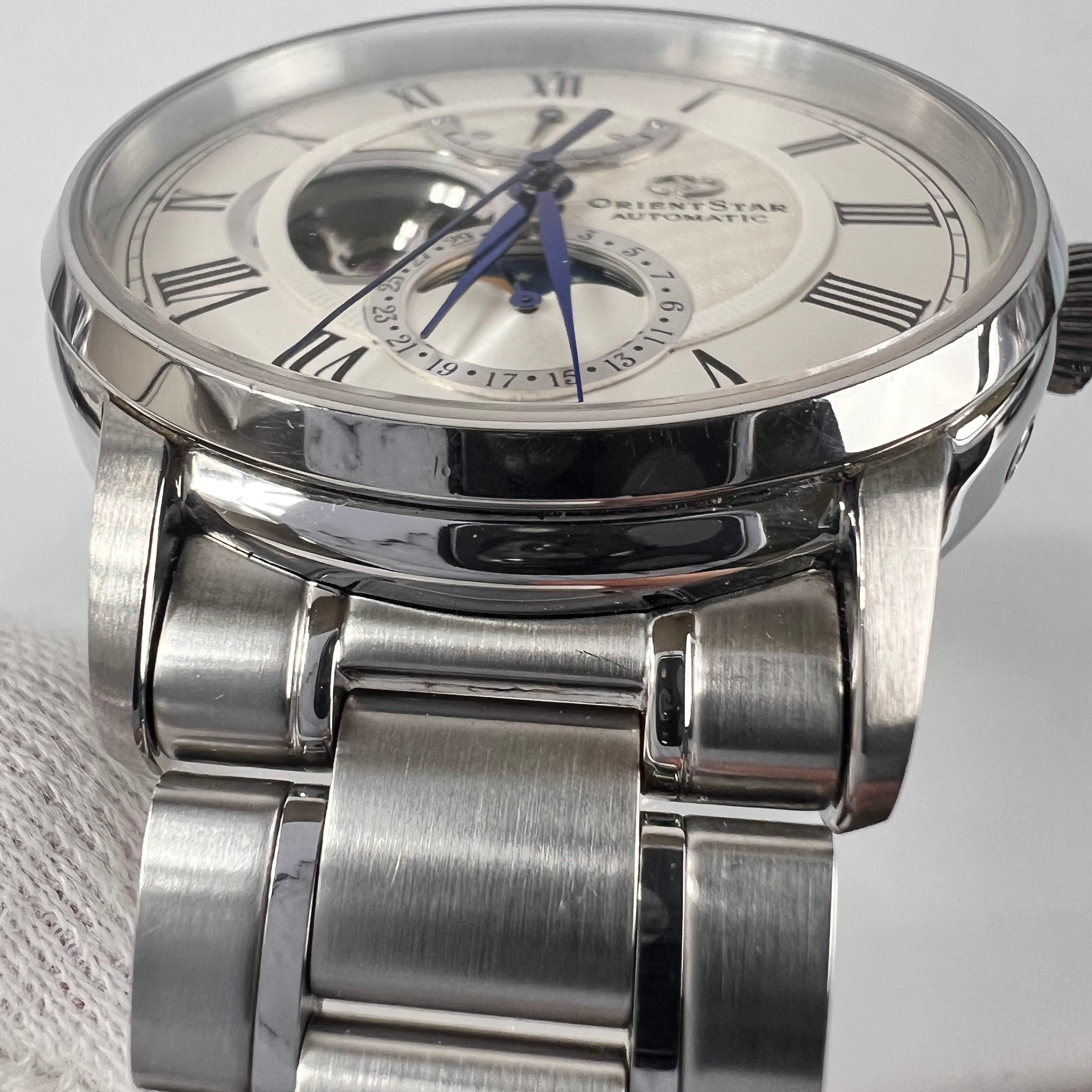 【美品】オリエント オリエントスター RK-AM0005S F7X6-UAA0 自動巻 手巻 セミスケルトン シルバー デイト表示 パワーリザーブ ムーンフェイズ ローマ数字