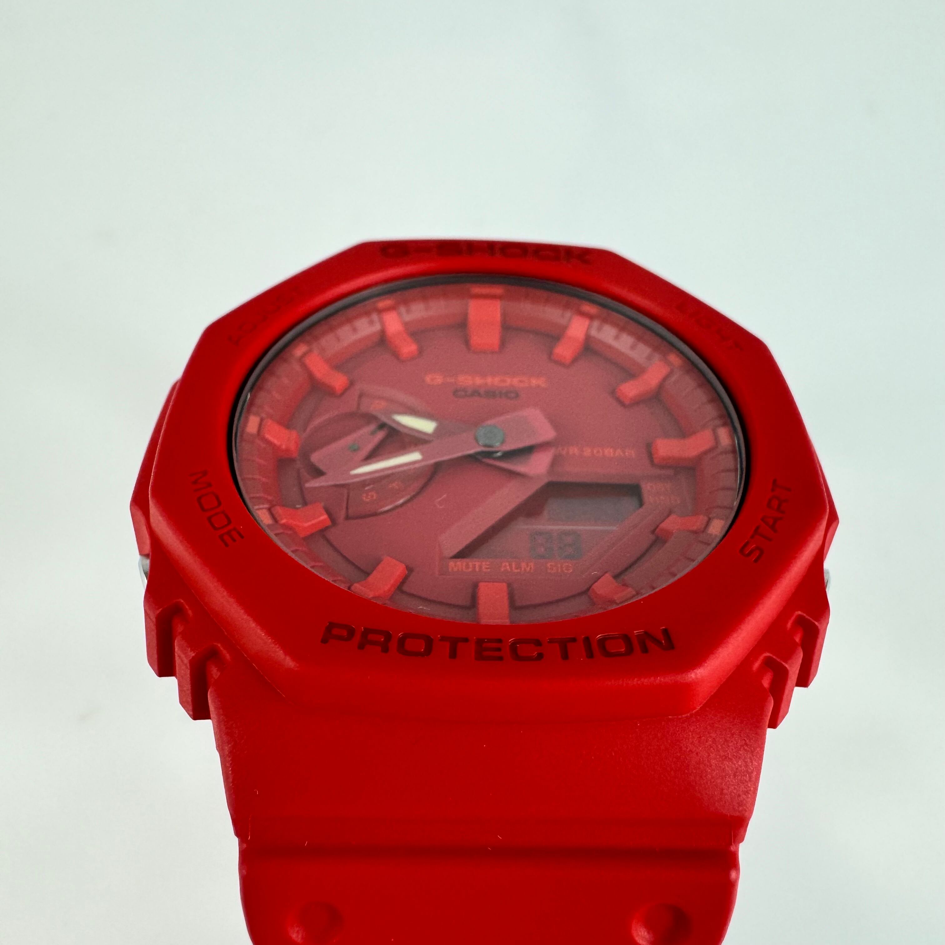 【美品】カシオ G-SHOCK ジーショック 2100シリーズ GA-2100-4AJF クォーツ アナデジ レッド 樹脂ベルト