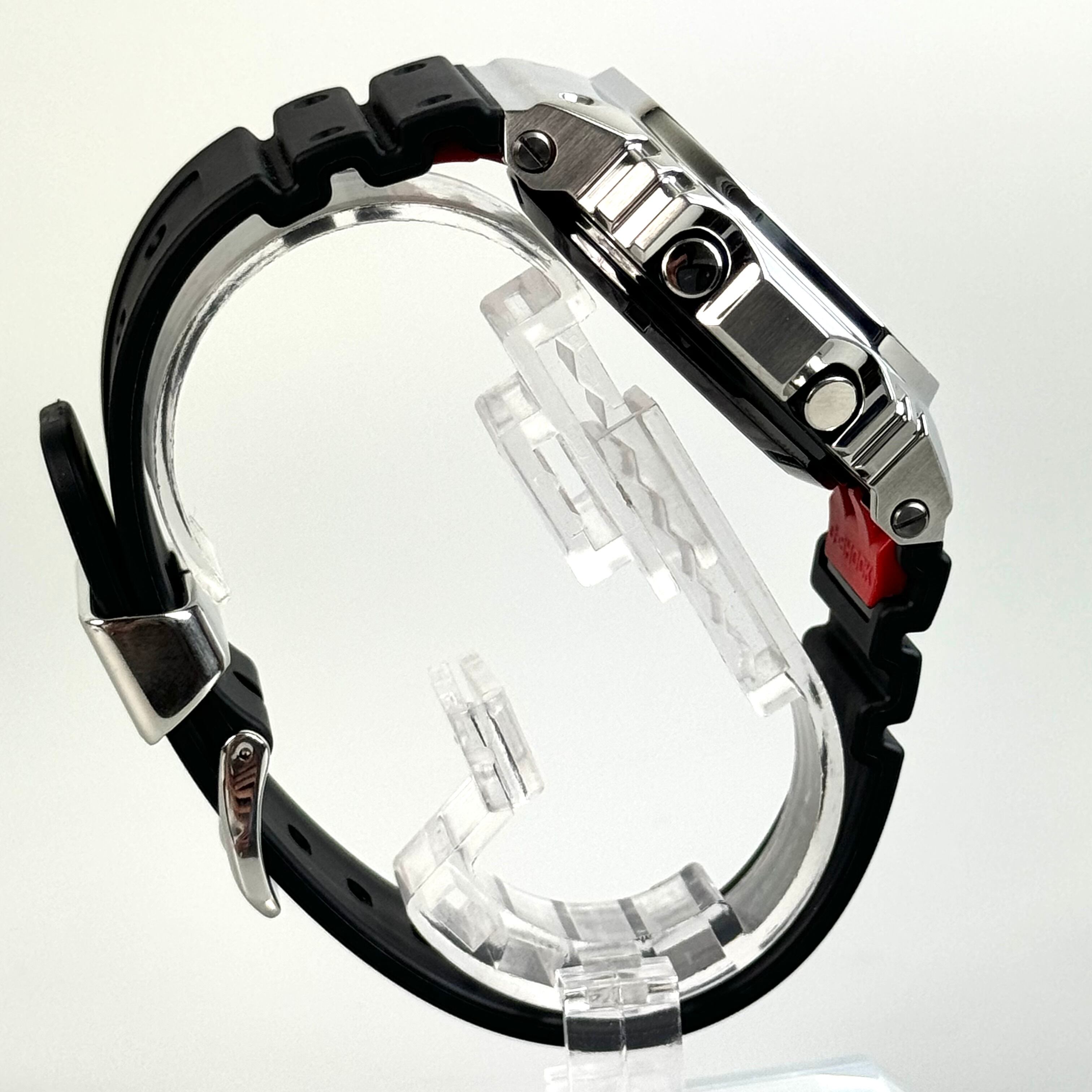 【美品】カシオ CASIO ジーショック G-SHOCK GMW-B5000-1JF 電波ソーラー デジタル 黒 Bluetooth 樹脂ベルト