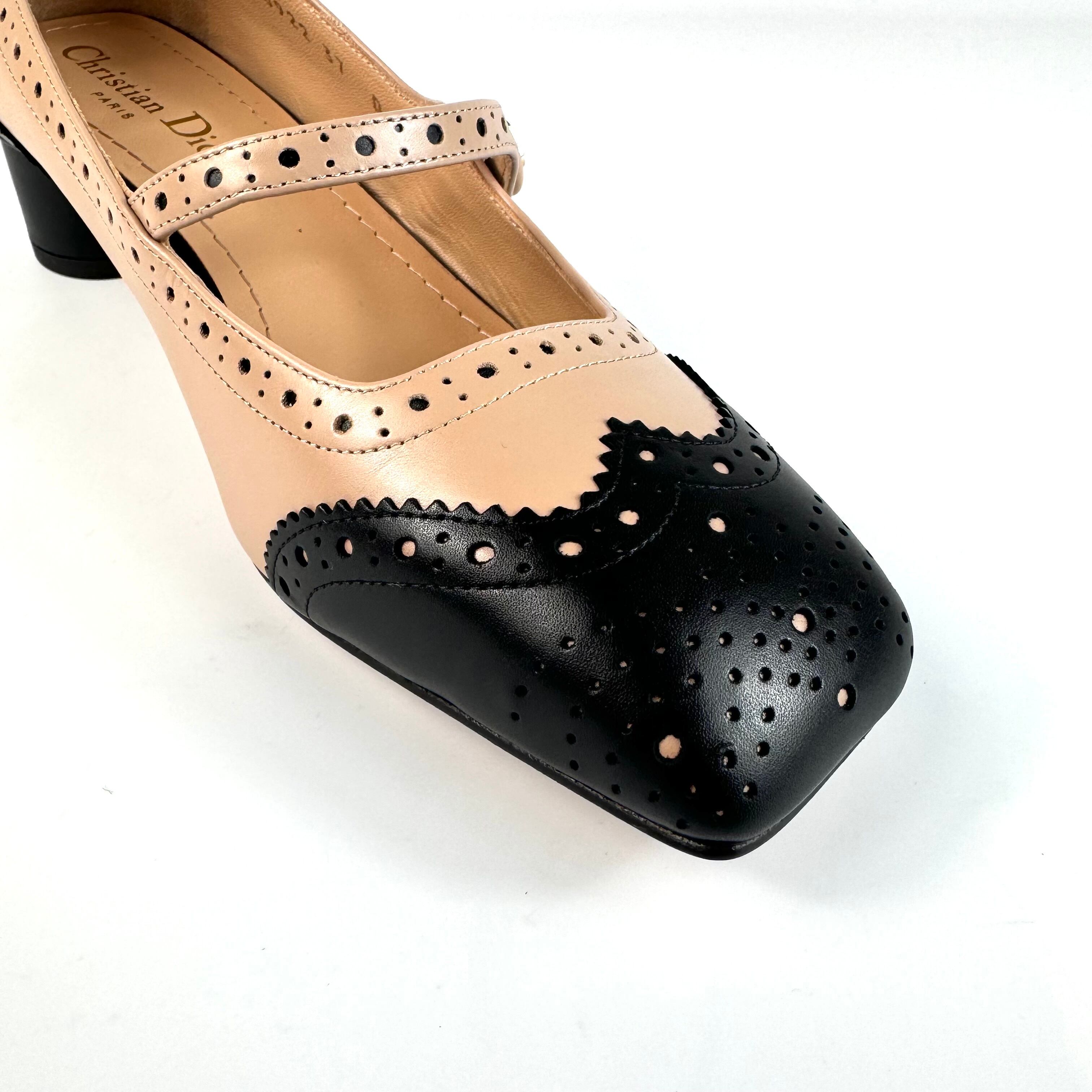 【未使用】クリスチャンディオール パンプス パンチング カーフ ベージュ 黒 24cm