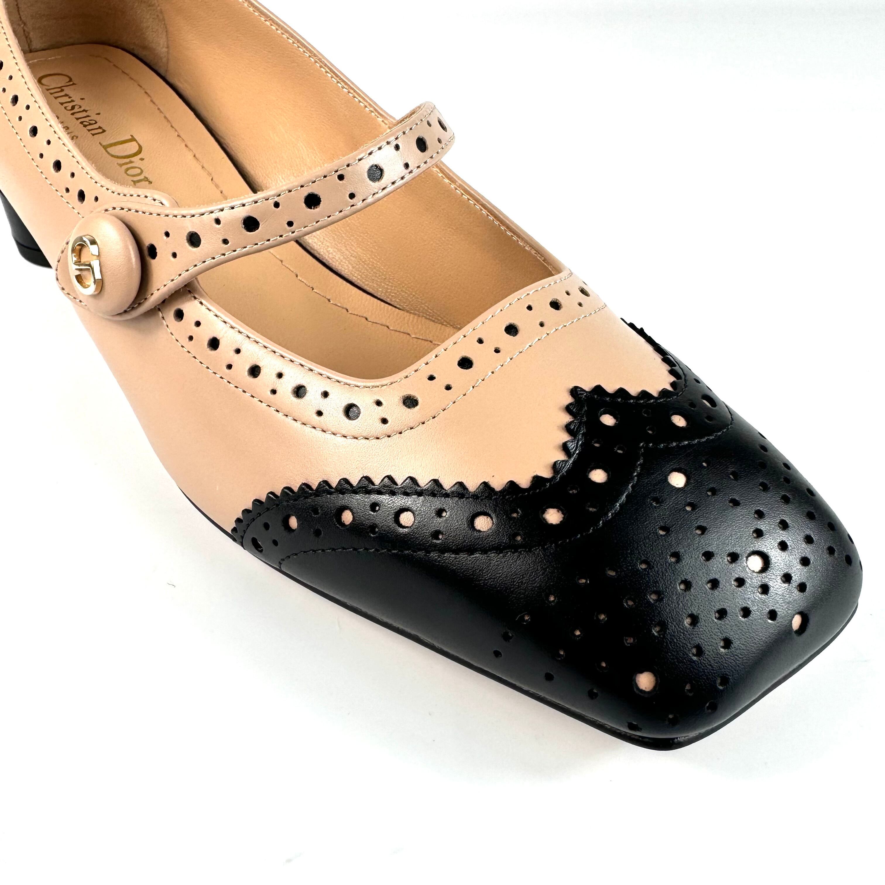 【未使用】クリスチャンディオール パンプス パンチング カーフ ベージュ 黒 24cm