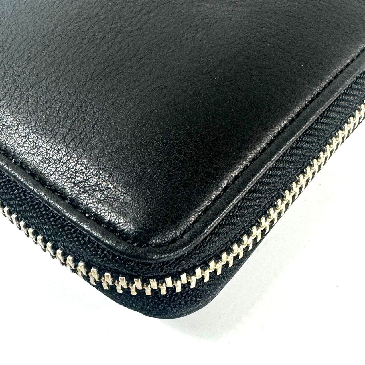 ヒステリックグラマー HYSTERIC GLAMOUR レザー 長財布 黒 ラウンドファスナー