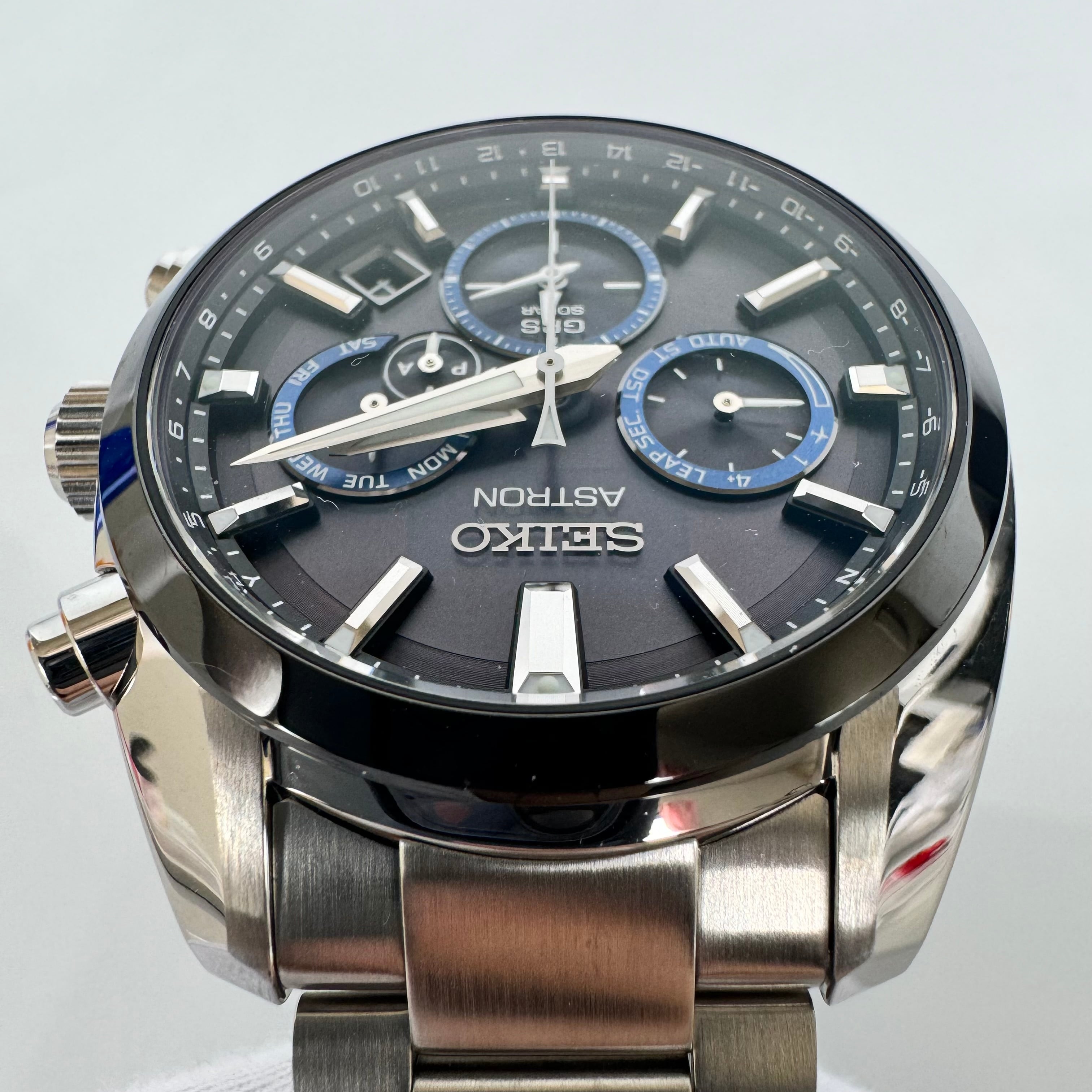 【美品】セイコー アストロン SBXC053 5X53-0AJ0 電波ソーラー GPS 黒 ステンレス