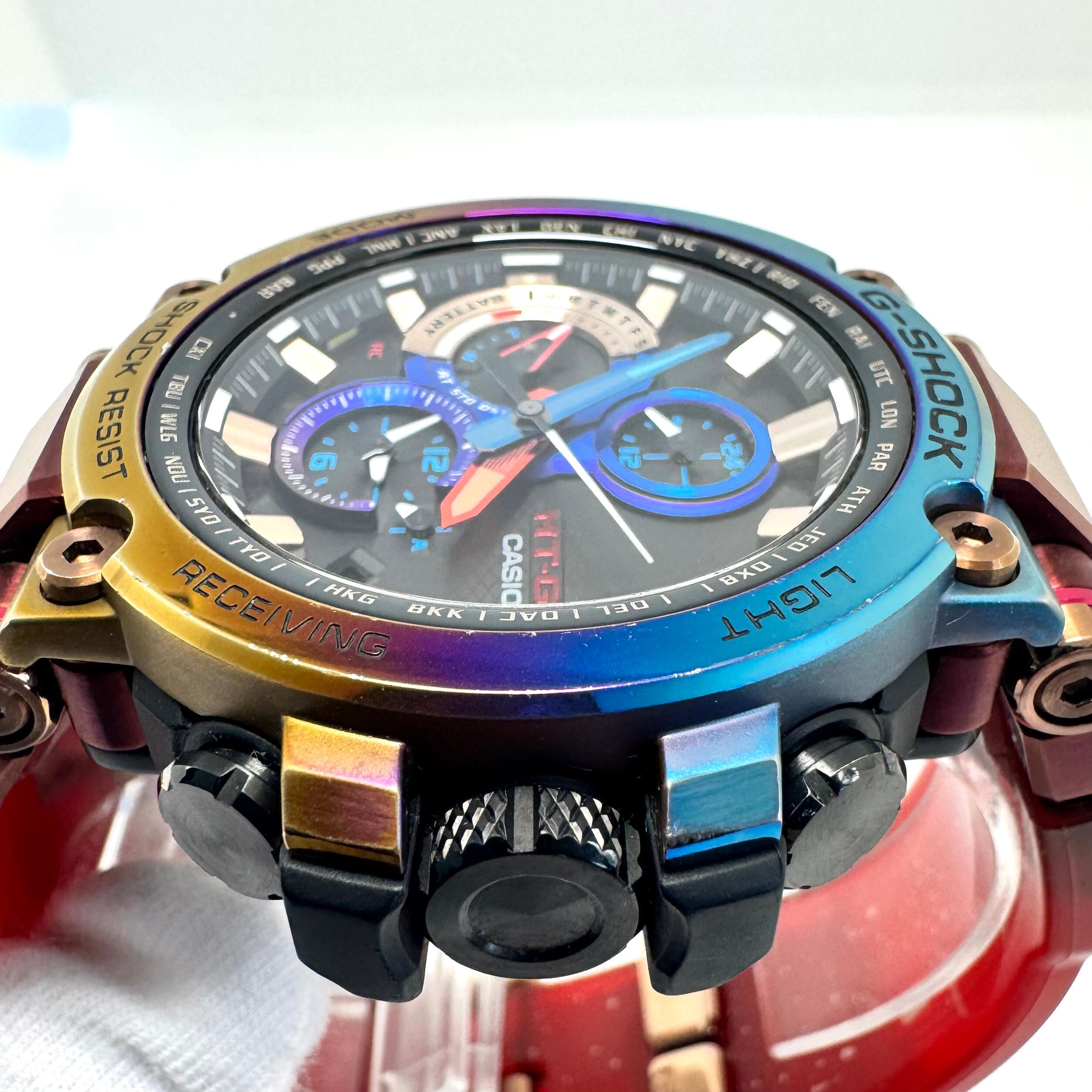 【希少】カシオ G-SHOCK ジーショック MT-G MTG-B1000VL-4AJR 火山雷 電波ソーラー モバイルリンク 黒 マルチカラー レインボー デイト表示 樹脂ベルト