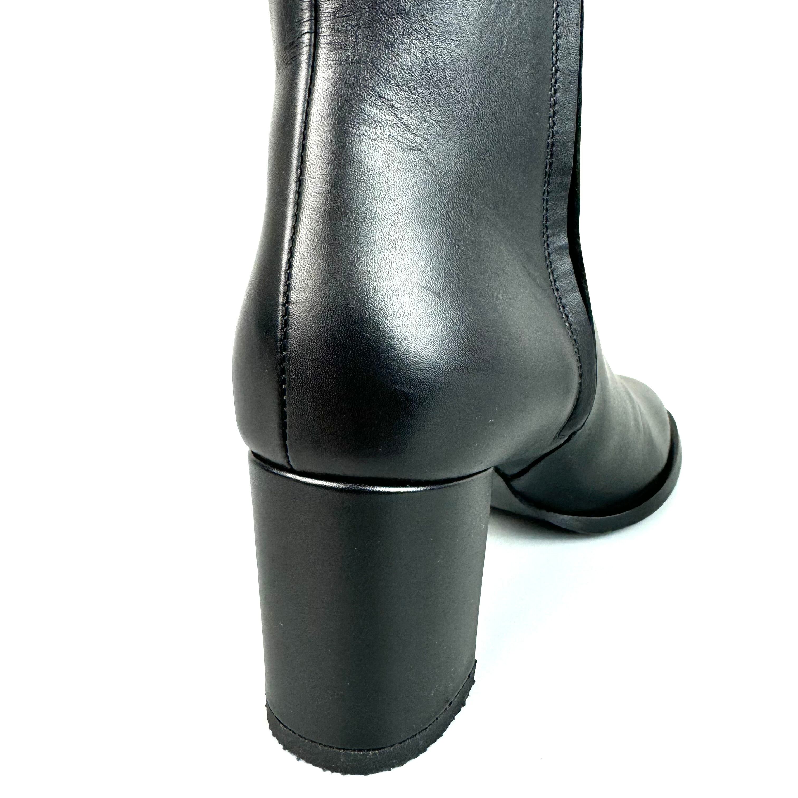 バレンティノガラヴァーニ ブーツ Vロゴ シグネチャー カーフ 黒 23cm