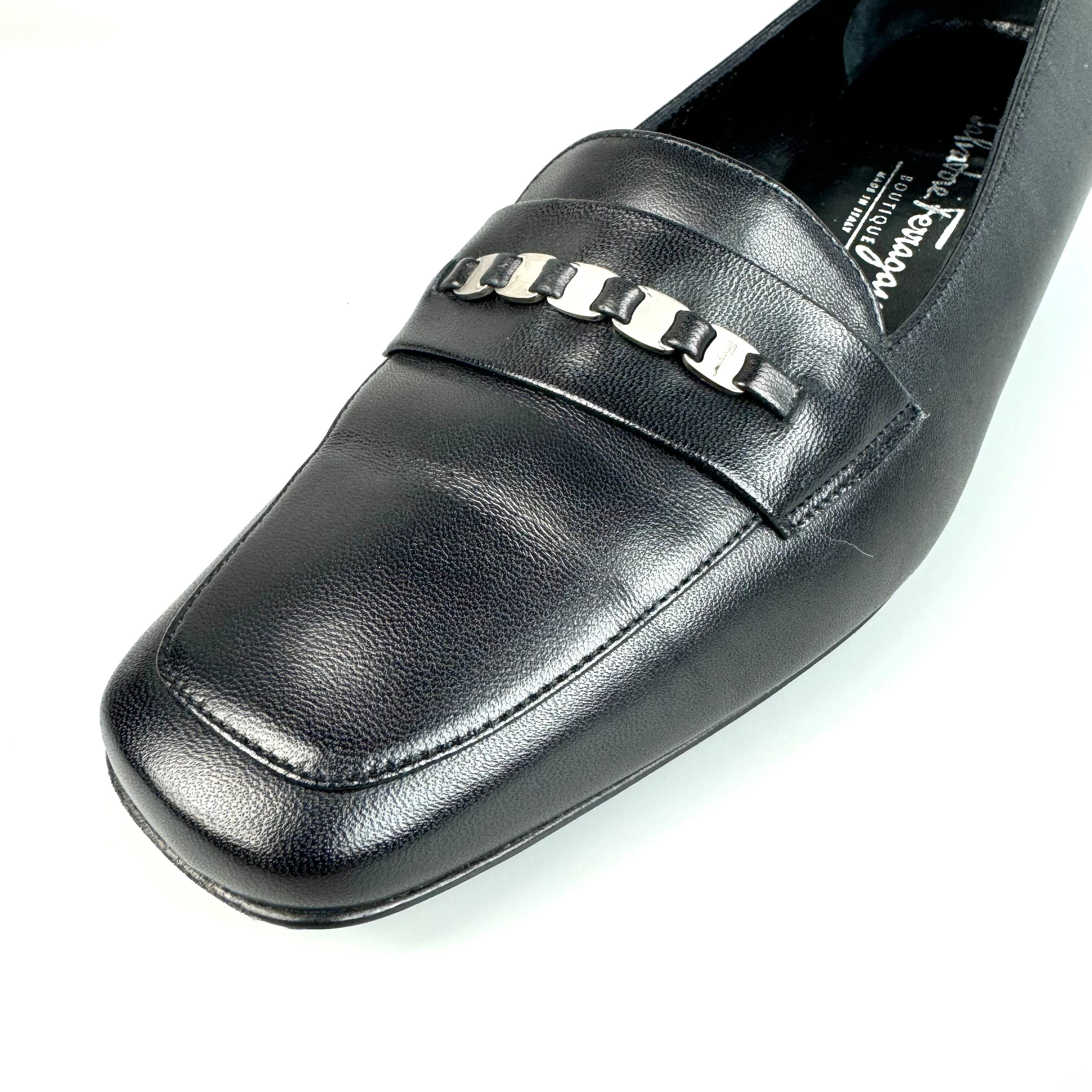 サルヴァトーレフェラガモ ローファー ヴァラ レザー 黒 23.5cm 5D