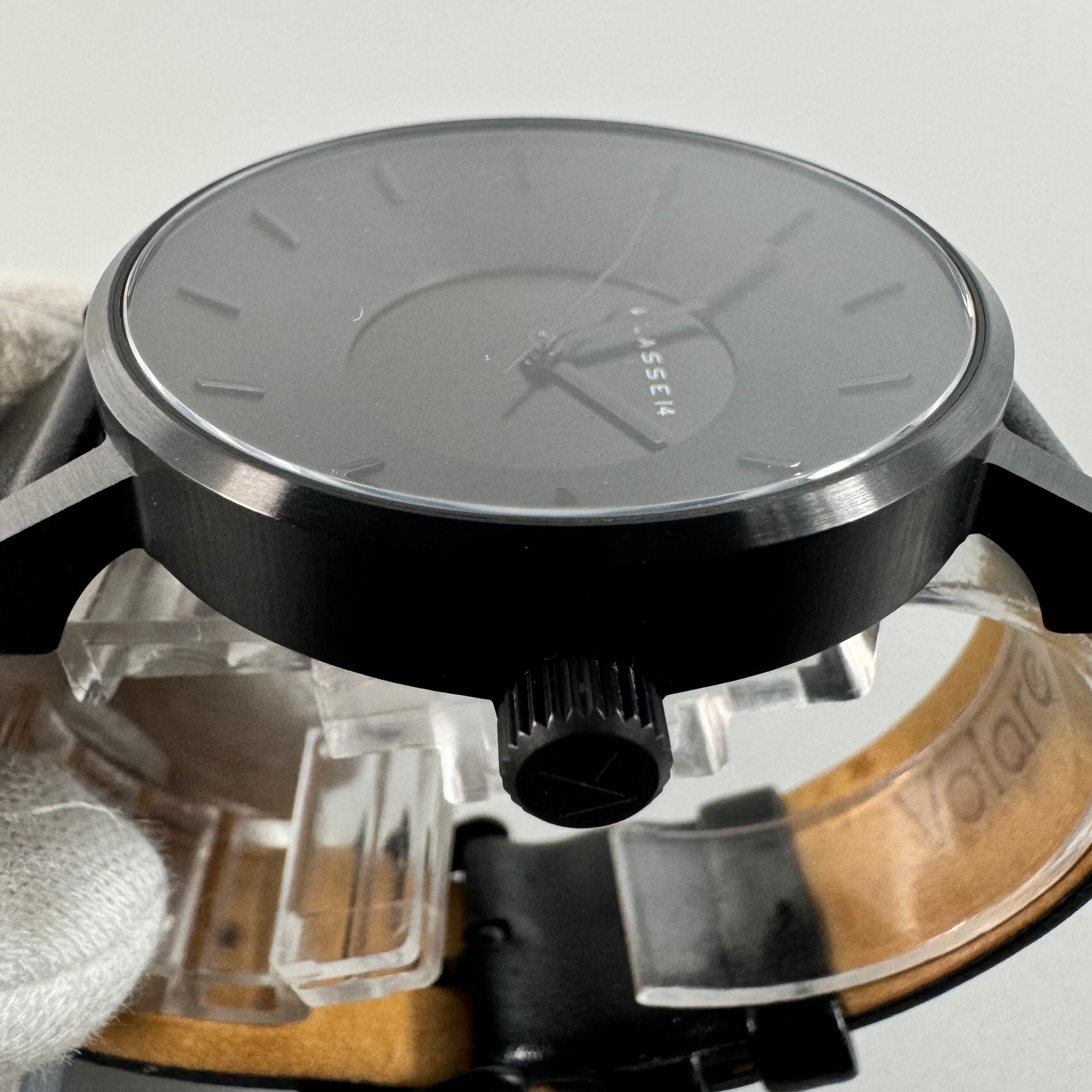 【美品】クラスフォーティーン KLASSE14 MARIO NOBILE Volare ヴォラーレ VO14BK002W クォーツ 黒 革ベルト