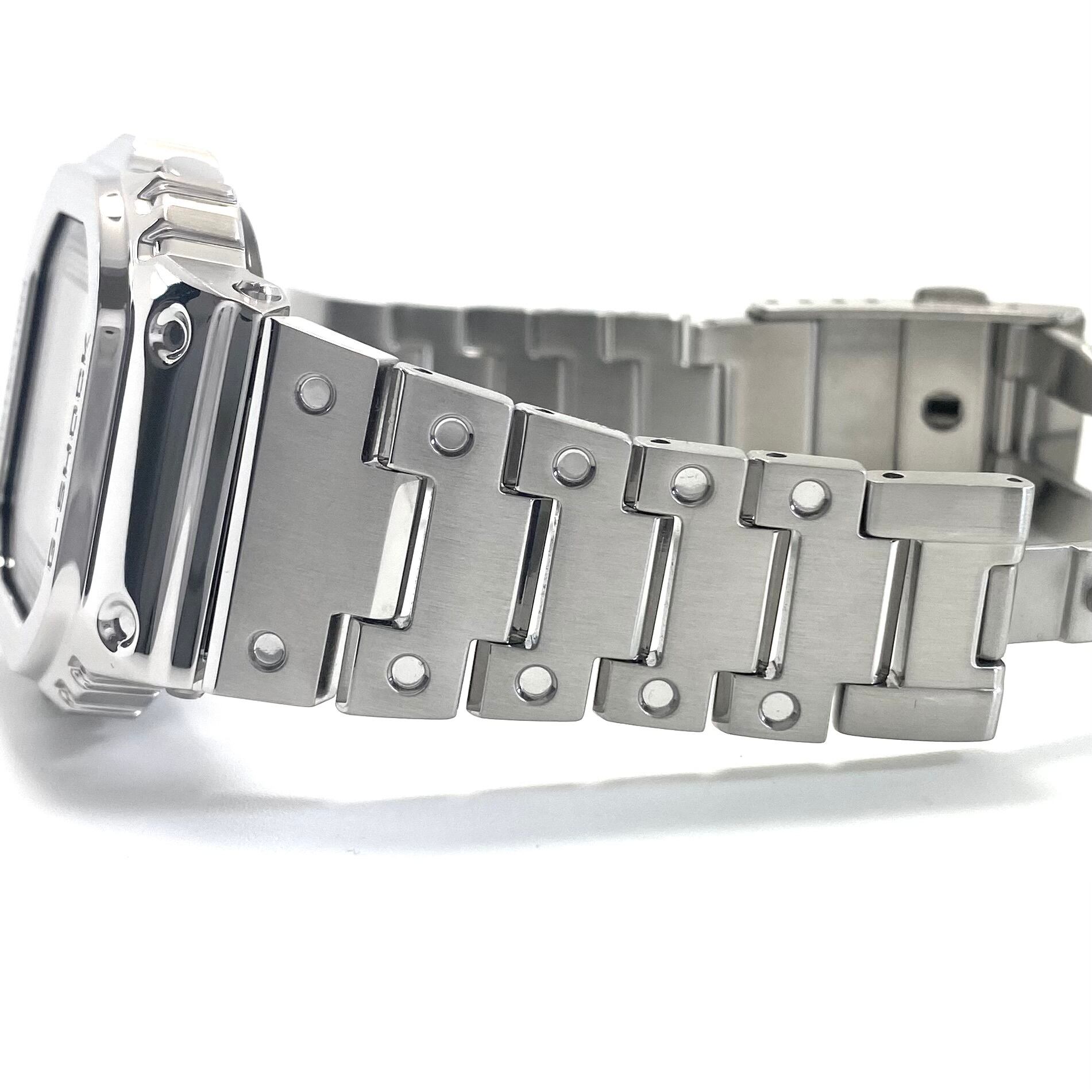 【美品】カシオ G-SHOCK ジーショック GMW-B5000D-1JF 5000シリーズ フルメタル モバイルリンク スクエア デジタル 電波ソーラー 20気圧防水 腕時計 メンズ 中古