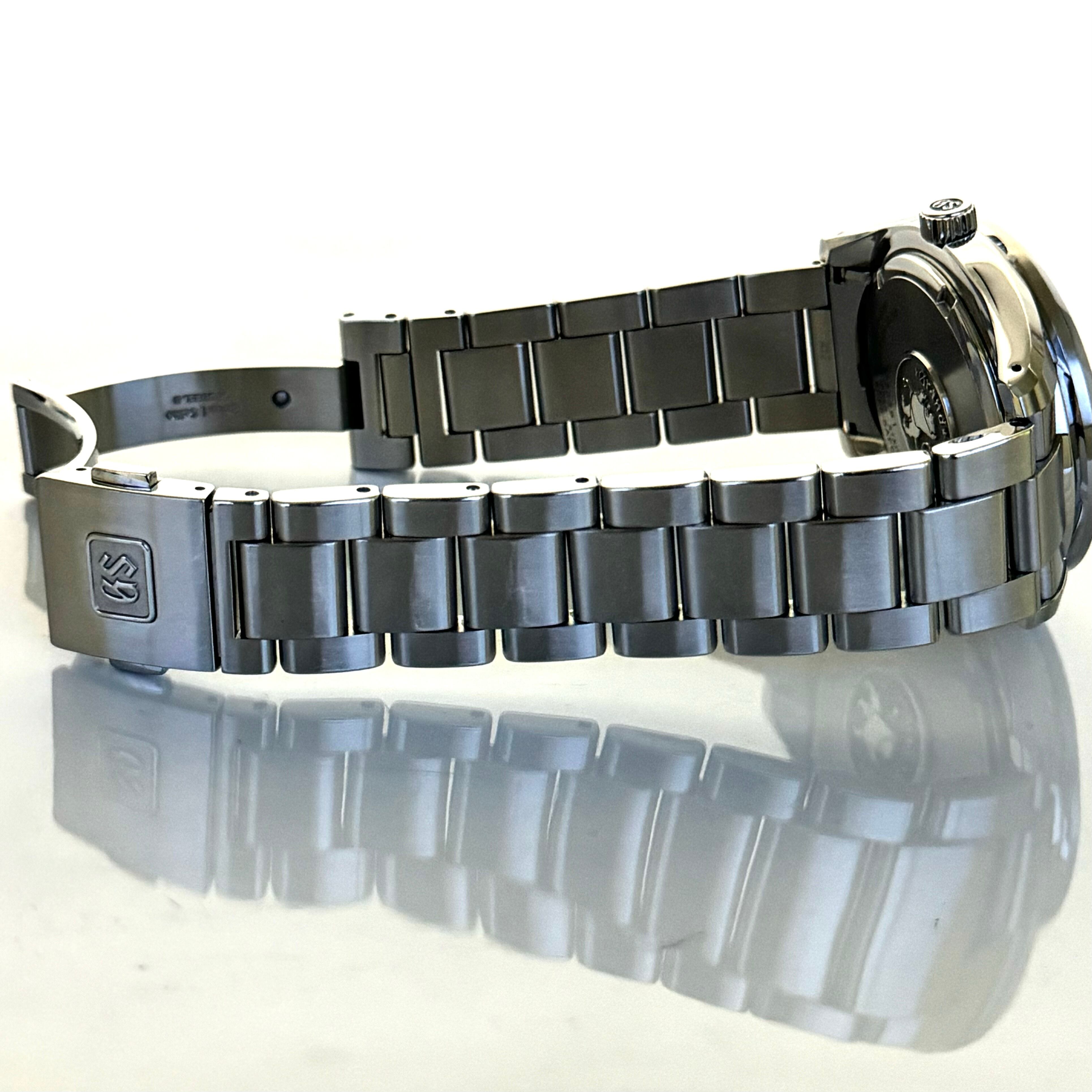 【美品】グランドセイコー ヘリテージコレクション GMT SBGN013 9F86-0AF0 クォーツ デイト表示 黒