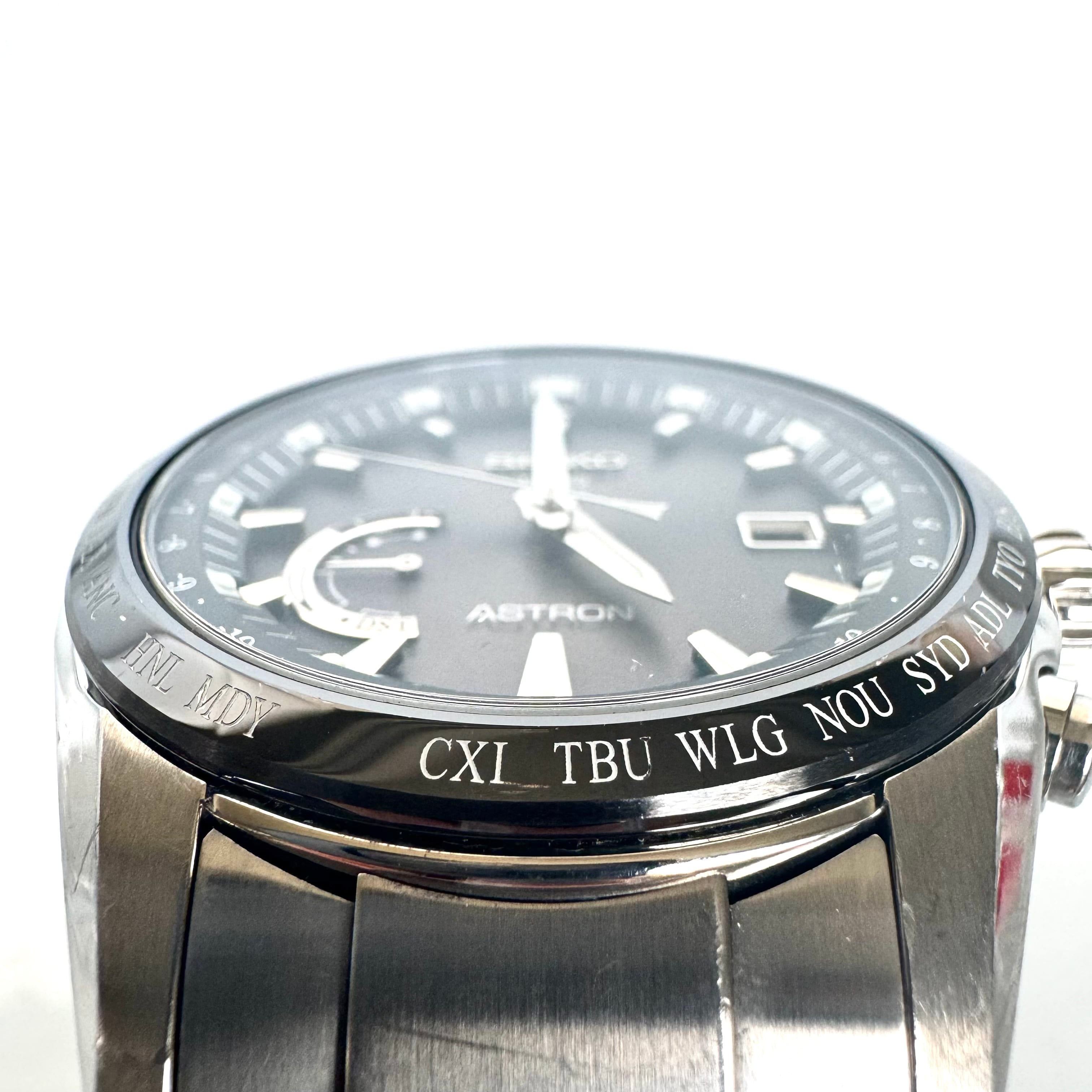 セイコー アストロン SBXB085 8X22-0AG0-2 電波ソーラー GPS 黒 セラミック チタン