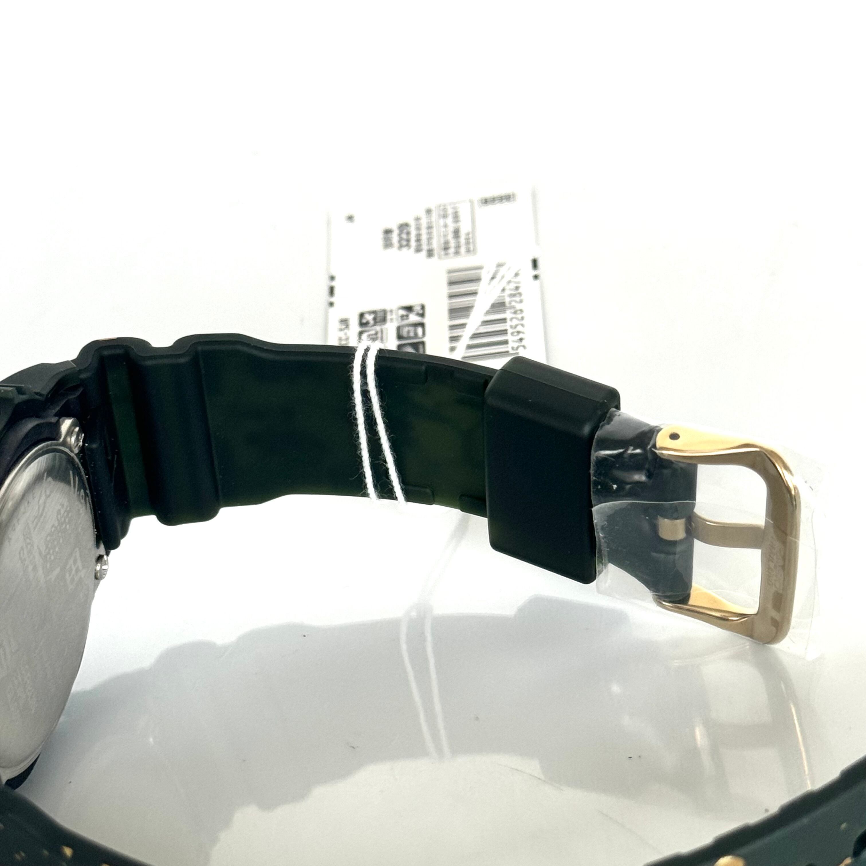 【未使用】カシオ ジーショック G-SHOCK DWE-5600CC?3JR デジタル クォーツ 樹脂ベルト