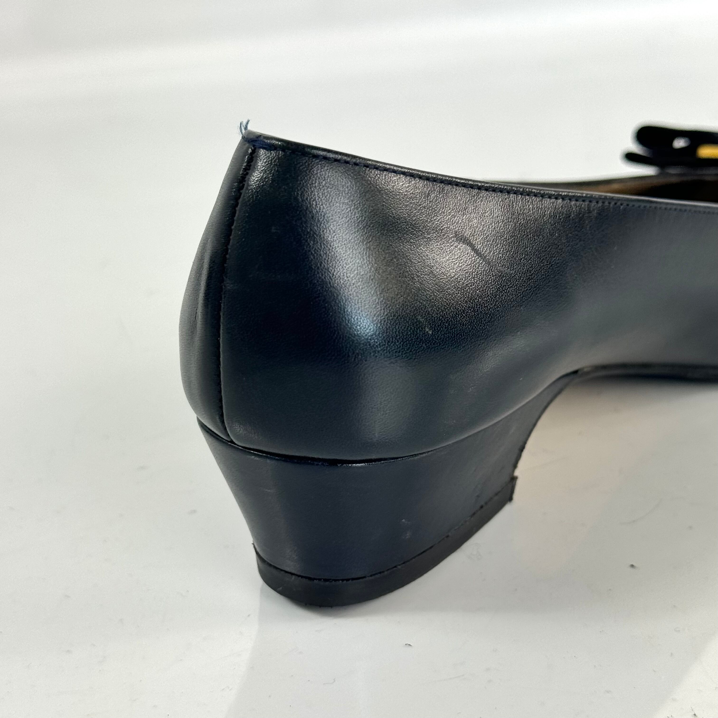 サルヴァトーレフェラガモ パンプス ヴァラリボン カーフレザー 5 1/2 B 23cm 黒