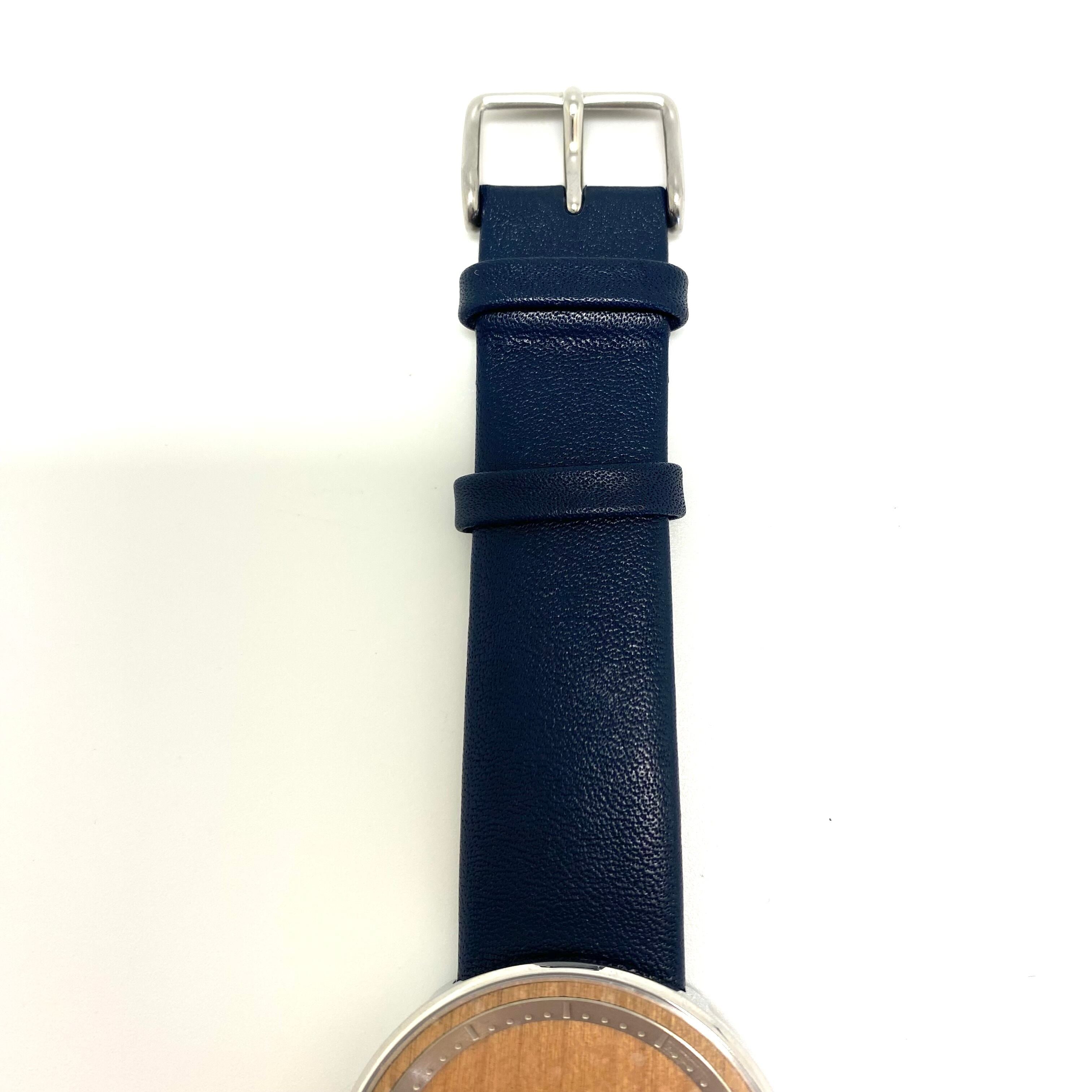 【未使用】ヴェアホイ VEJRHOJ クォーツ 木目 2針 革ベルト