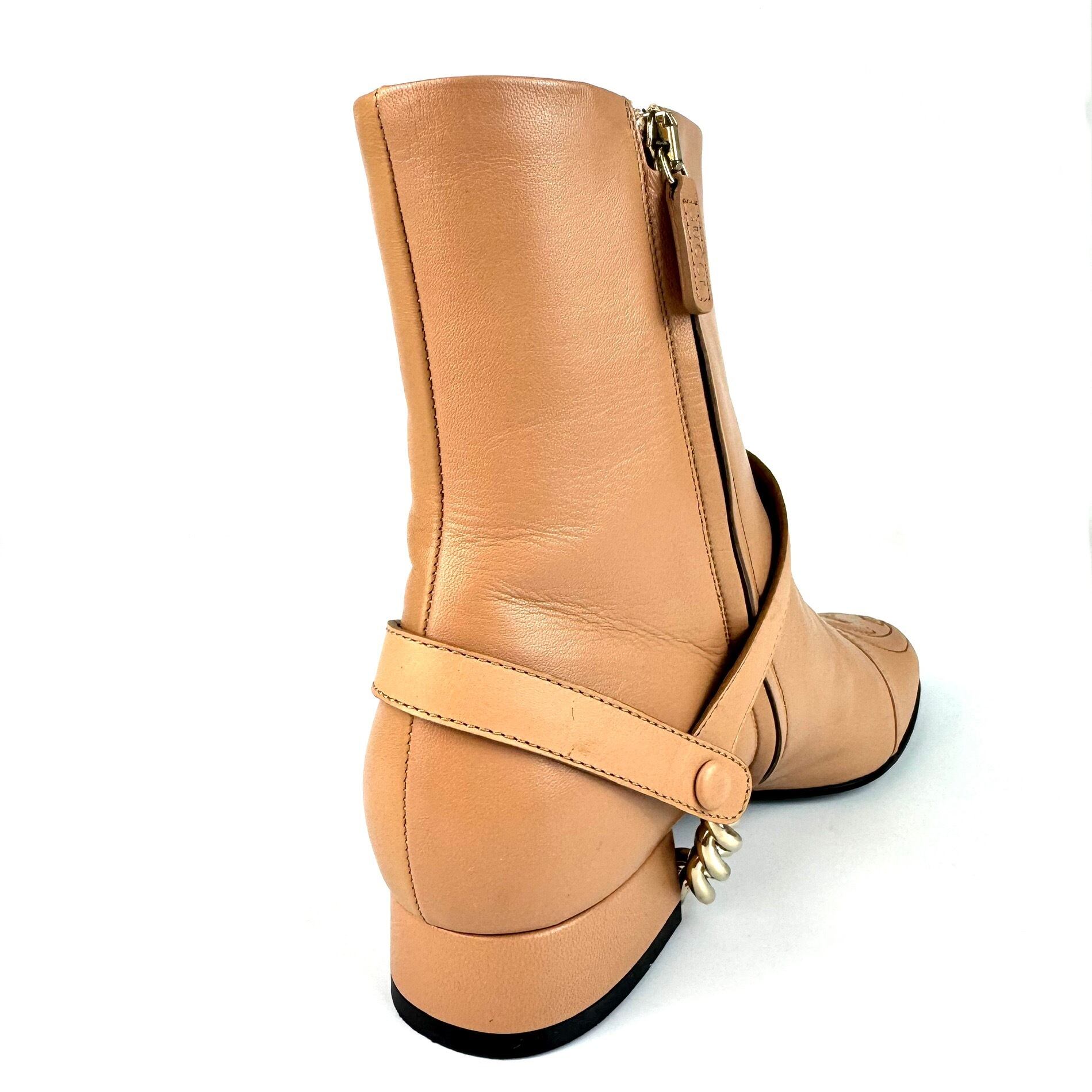 グッチ ショートブーツ インターロッキング チェーン ベージュ 23.5cm