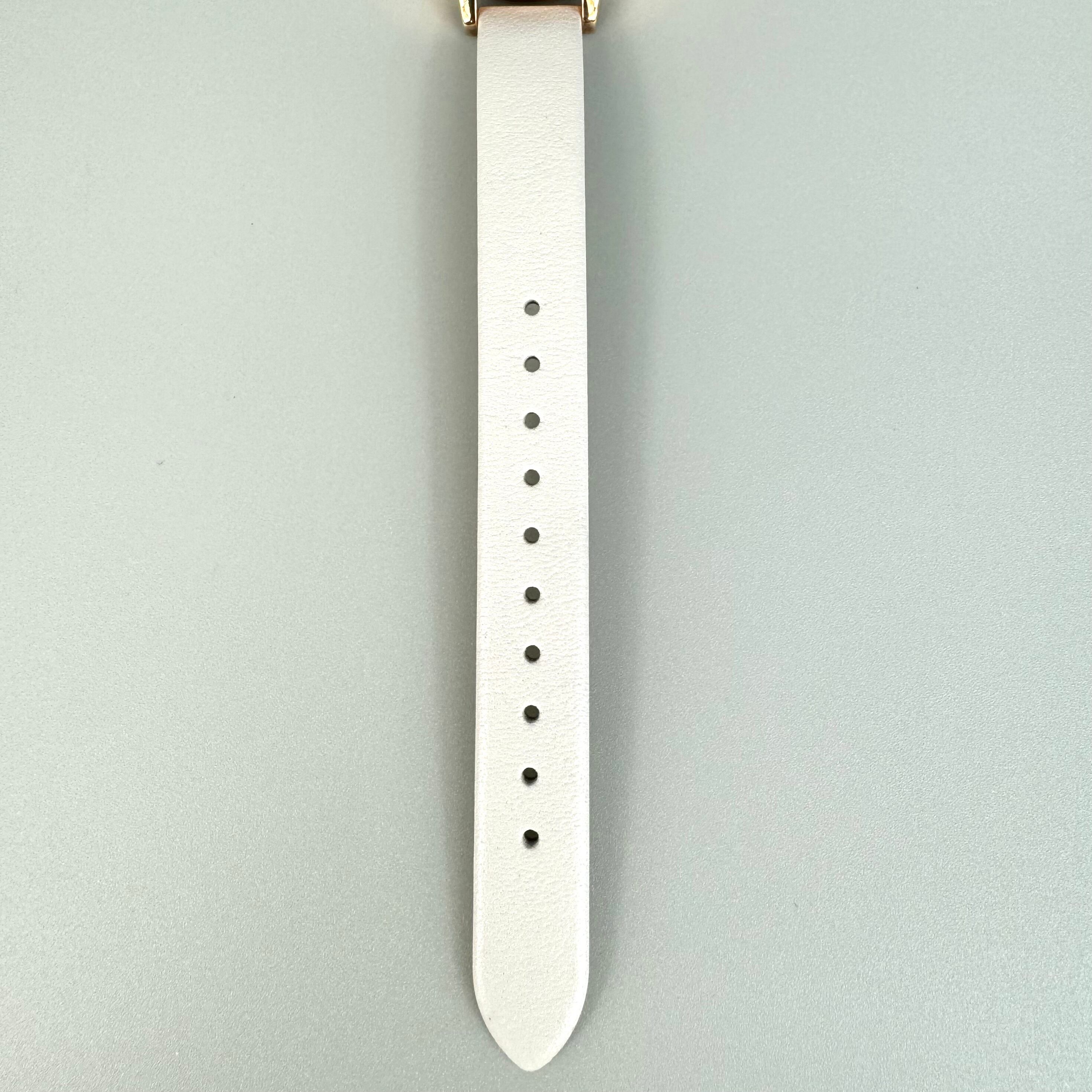 【未使用】オリビアバートン OLIVIA BURTON OB15TD09 クォーツ 白 デイト表示 革ベルト レディース