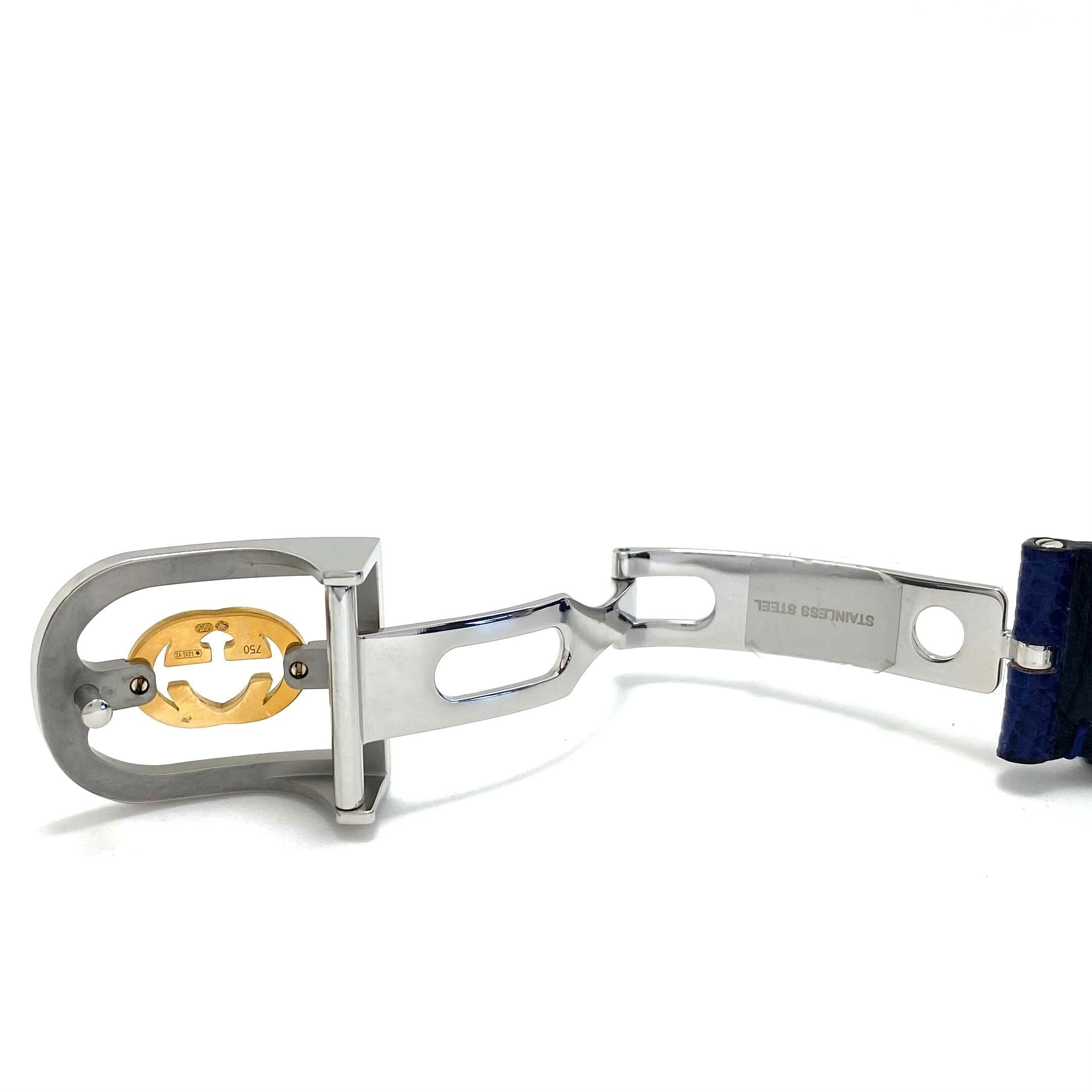 【未使用】腕時計 グッチ GUCCI Gタイムレス 126.4 YA1264122 ビー 蜂 モチーフ 自動巻 青 革ベルト メンズ レディース ユニセックス