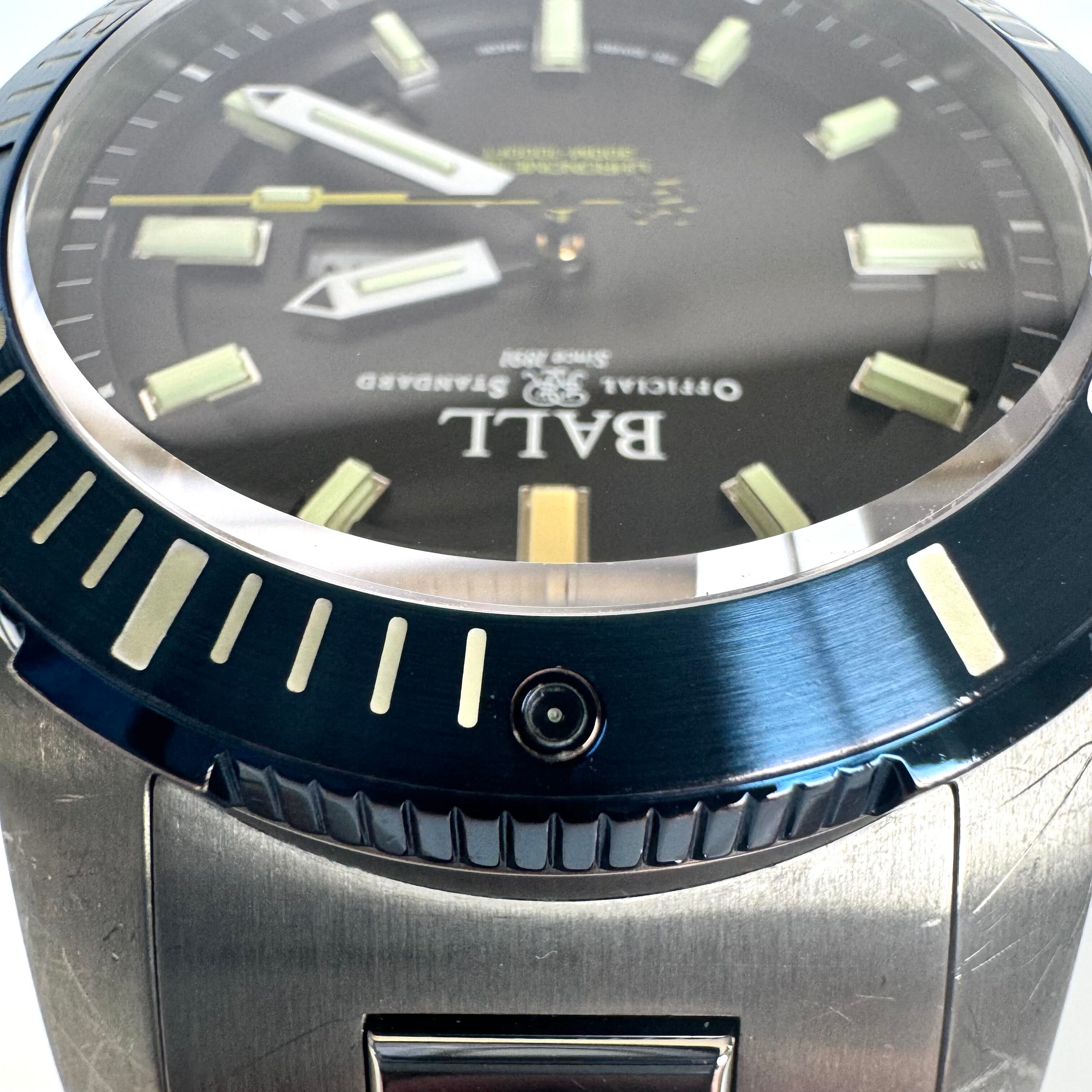 ボール ボールウォッチ BALL WATCH CO. エンジニア ハイドロカーボン サブマリン ウォーフェア DM2276A-S3CJ-BK 自動巻 黒 デイデイト