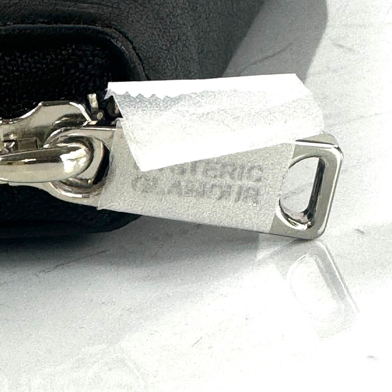 ヒステリックグラマー HYSTERIC GLAMOUR レザー 長財布 黒 ラウンドファスナー