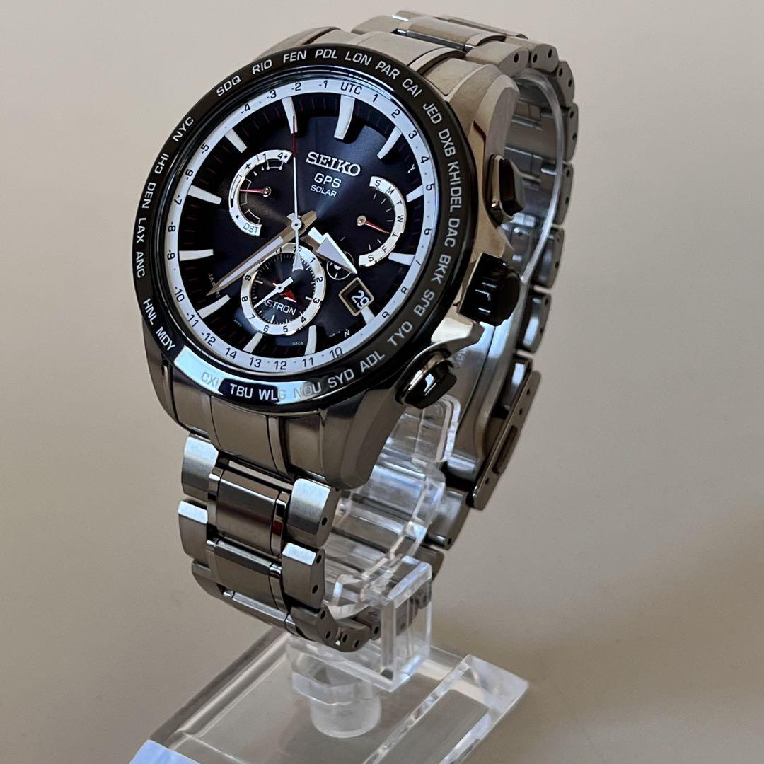 【美品】セイコー アストロン SBXB051 電波ソーラー デイト表示 黒