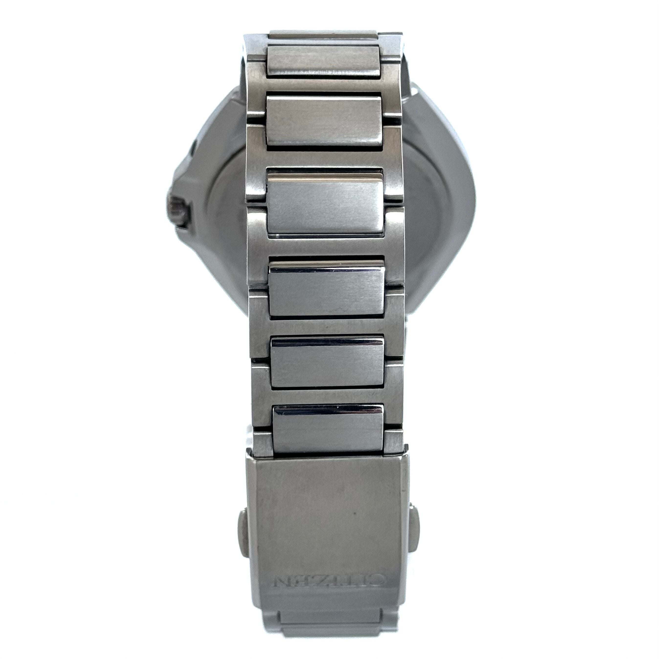 【美品】シチズン アテッサ AT6050-54E H100-R007556 電波ソーラー 黒 デイデイト チタニウム