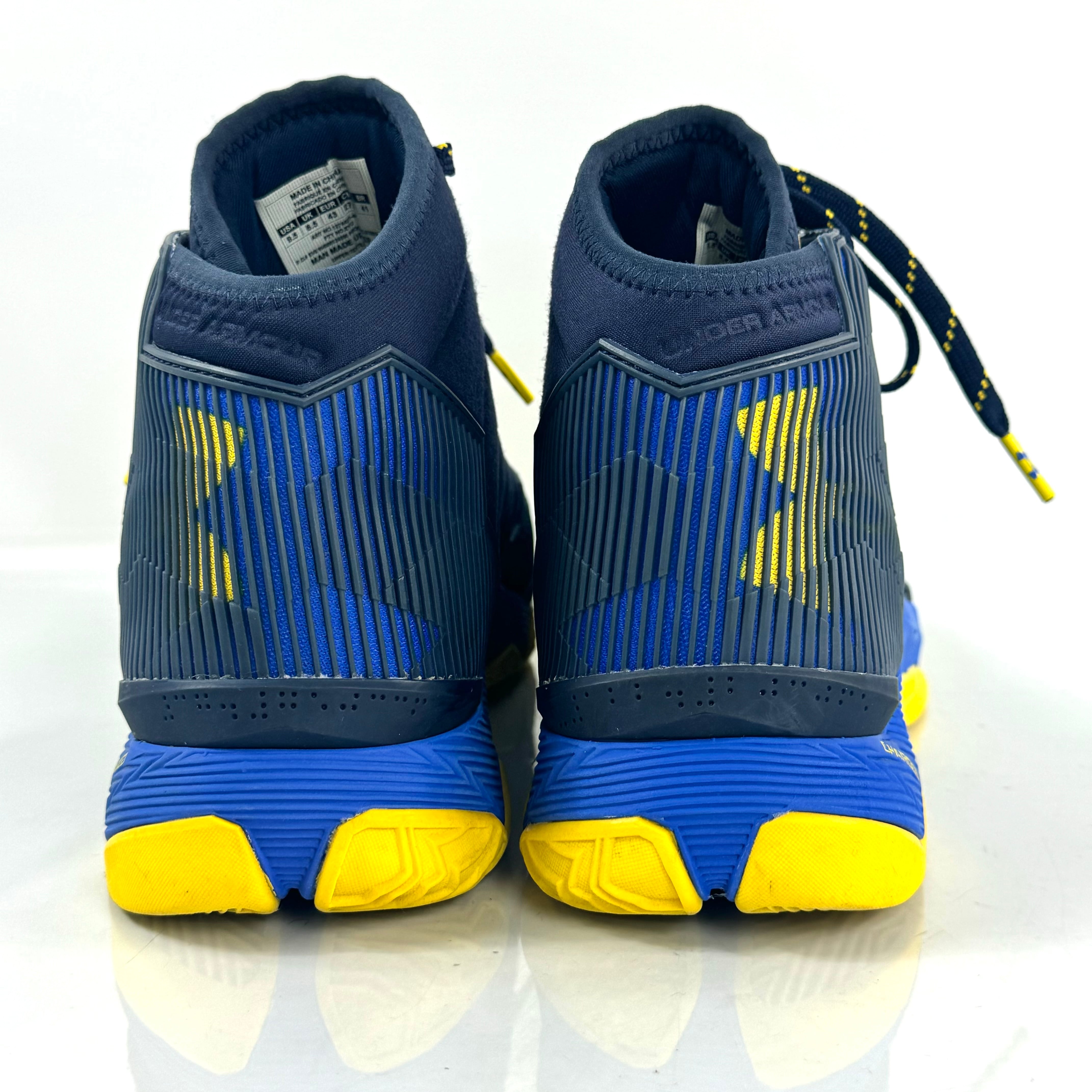 【美品】アンダーアーマー UNDER ARMOUR Curry2.5 ステフィンカリーモデル ハイカットスニーカー バッシュ 3C 27.5cm