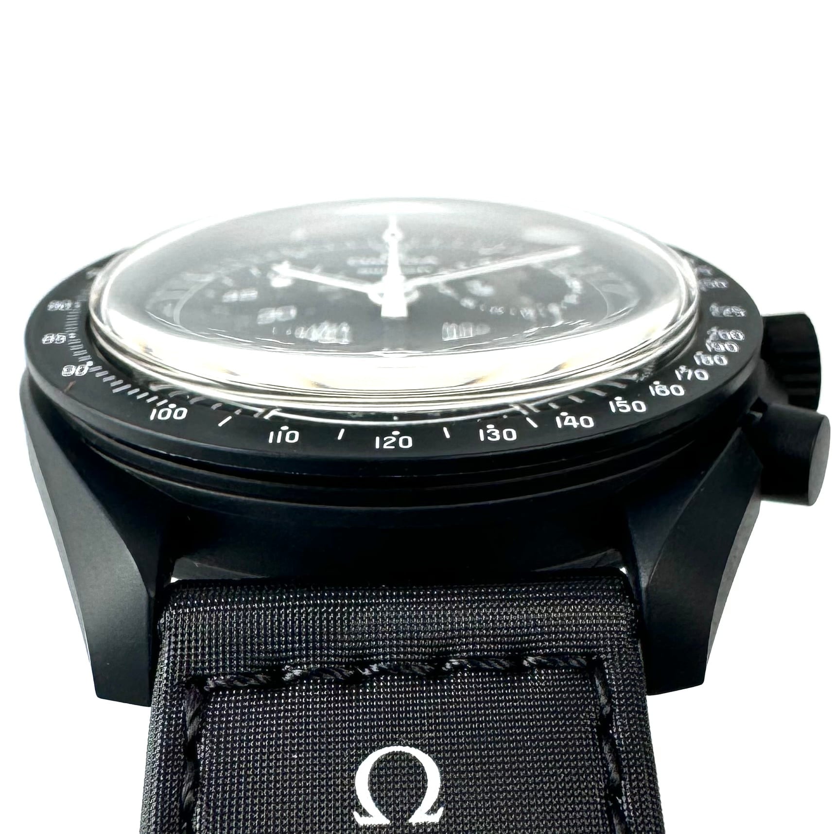 【未使用】オメガ OMEGA オメガ×スウォッチ MISSION TO THE MOONPHASE スヌーピー クォーツ バイオセラミック 黒