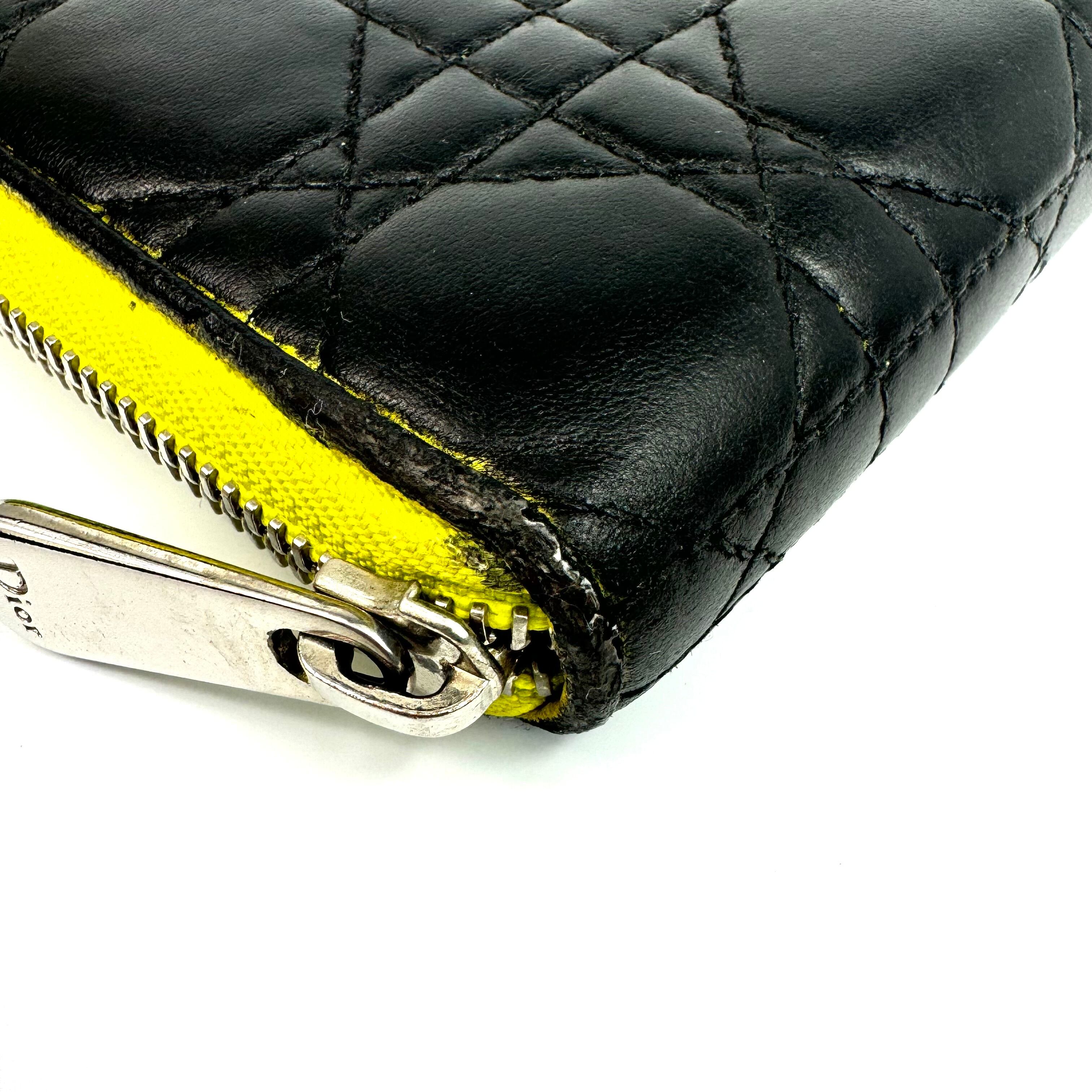 クリスチャンディオール カナージュ ロングウォレット ラウンドジップ レザー 黒 黄色 チャームなし