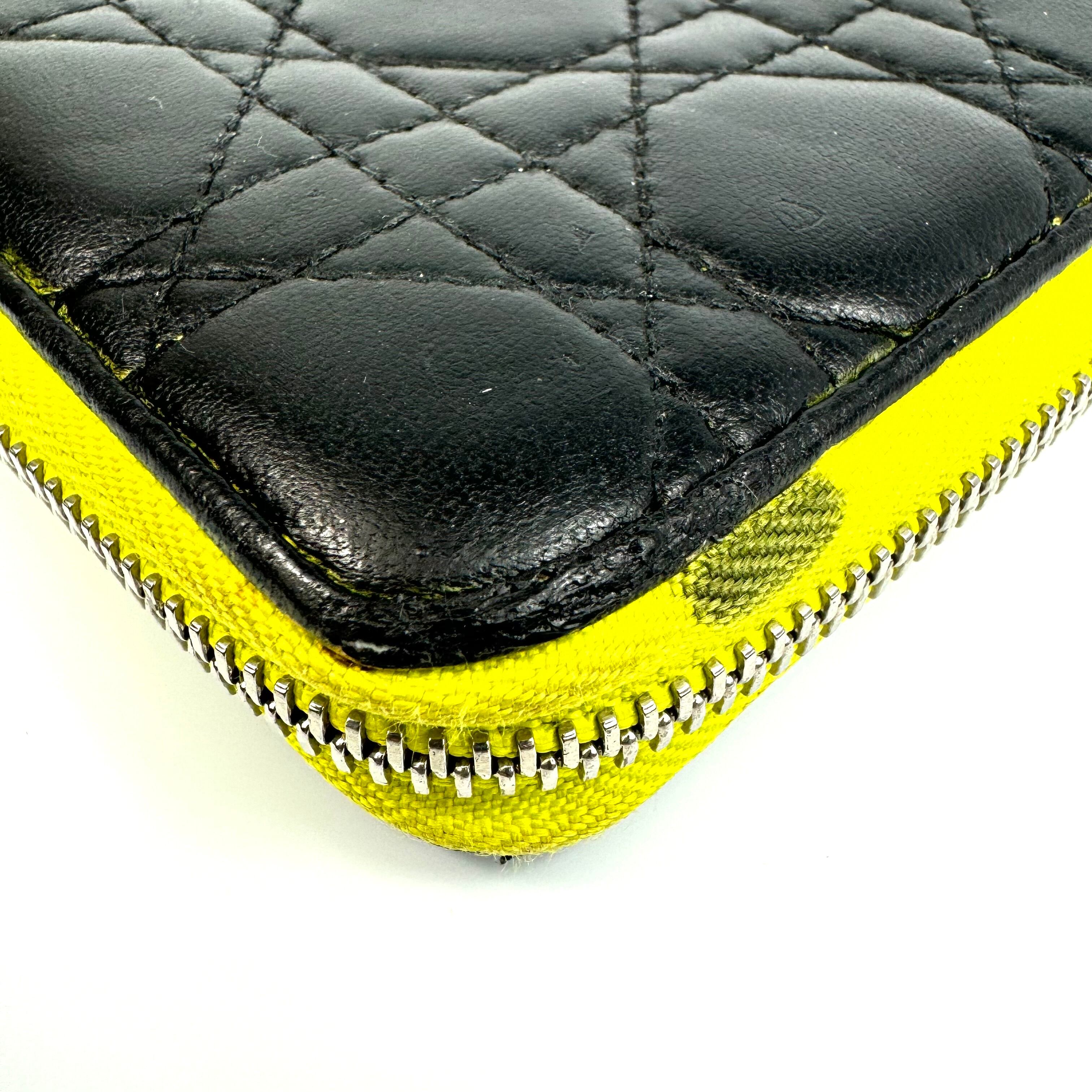 クリスチャンディオール カナージュ ロングウォレット ラウンドジップ レザー 黒 黄色 チャームなし