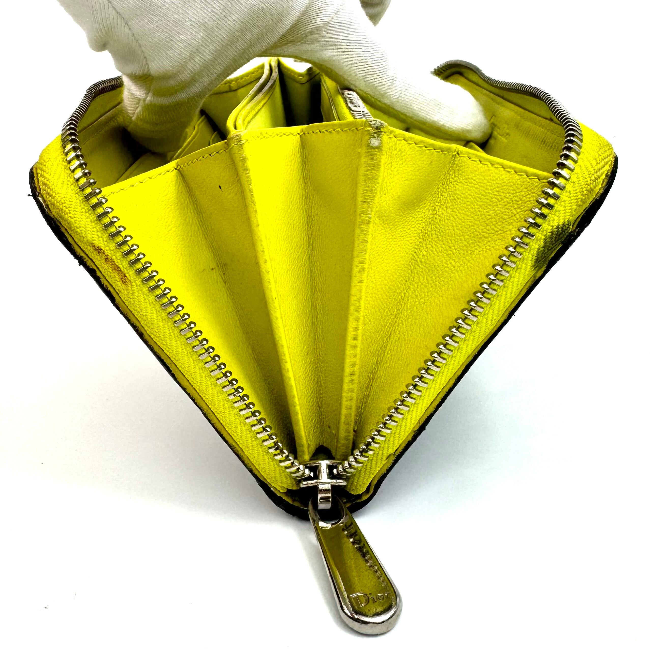 クリスチャンディオール カナージュ ロングウォレット ラウンドジップ レザー 黒 黄色 チャームなし