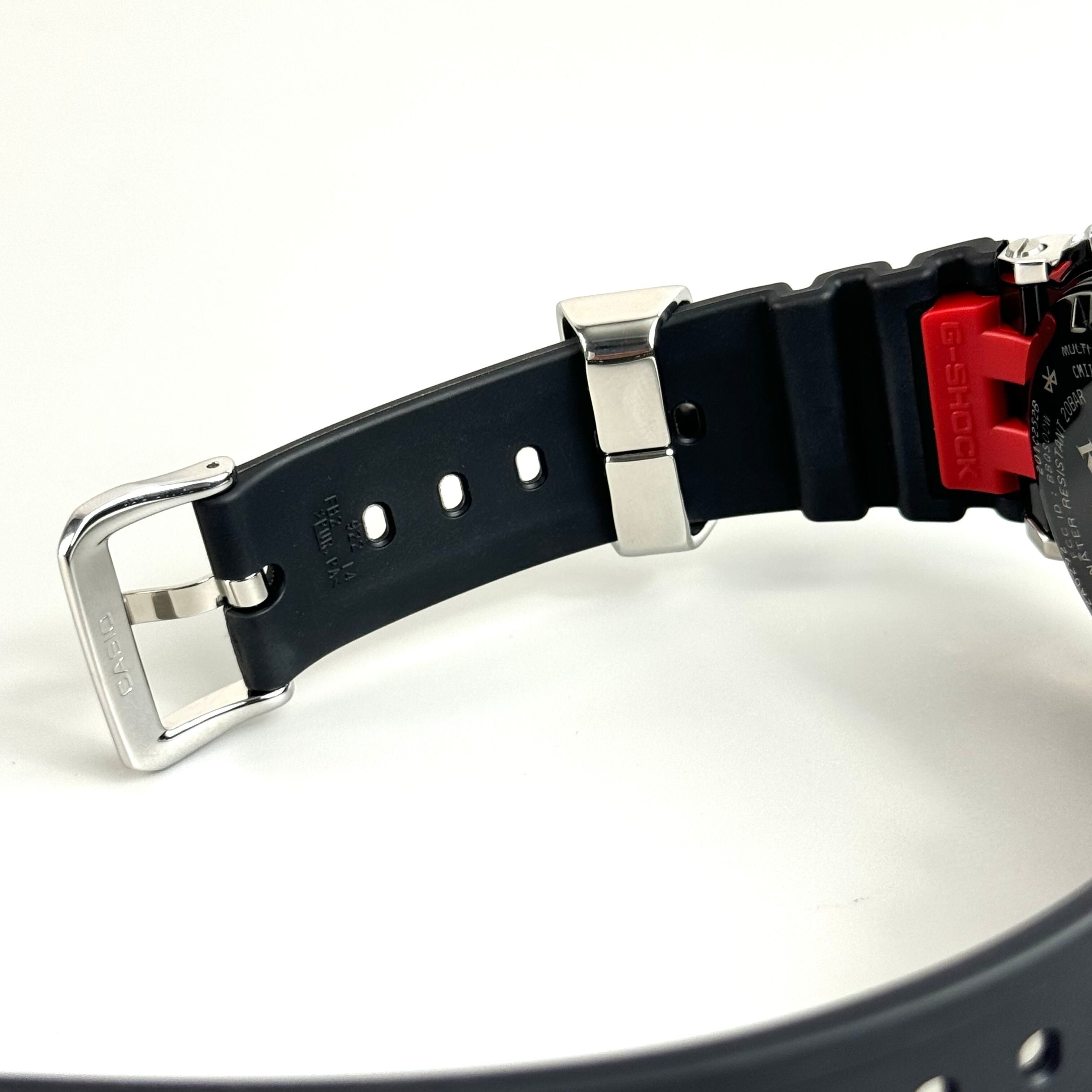 【美品】カシオ CASIO ジーショック G-SHOCK GMW-B5000-1JF 電波ソーラー デジタル 黒 Bluetooth 樹脂ベルト