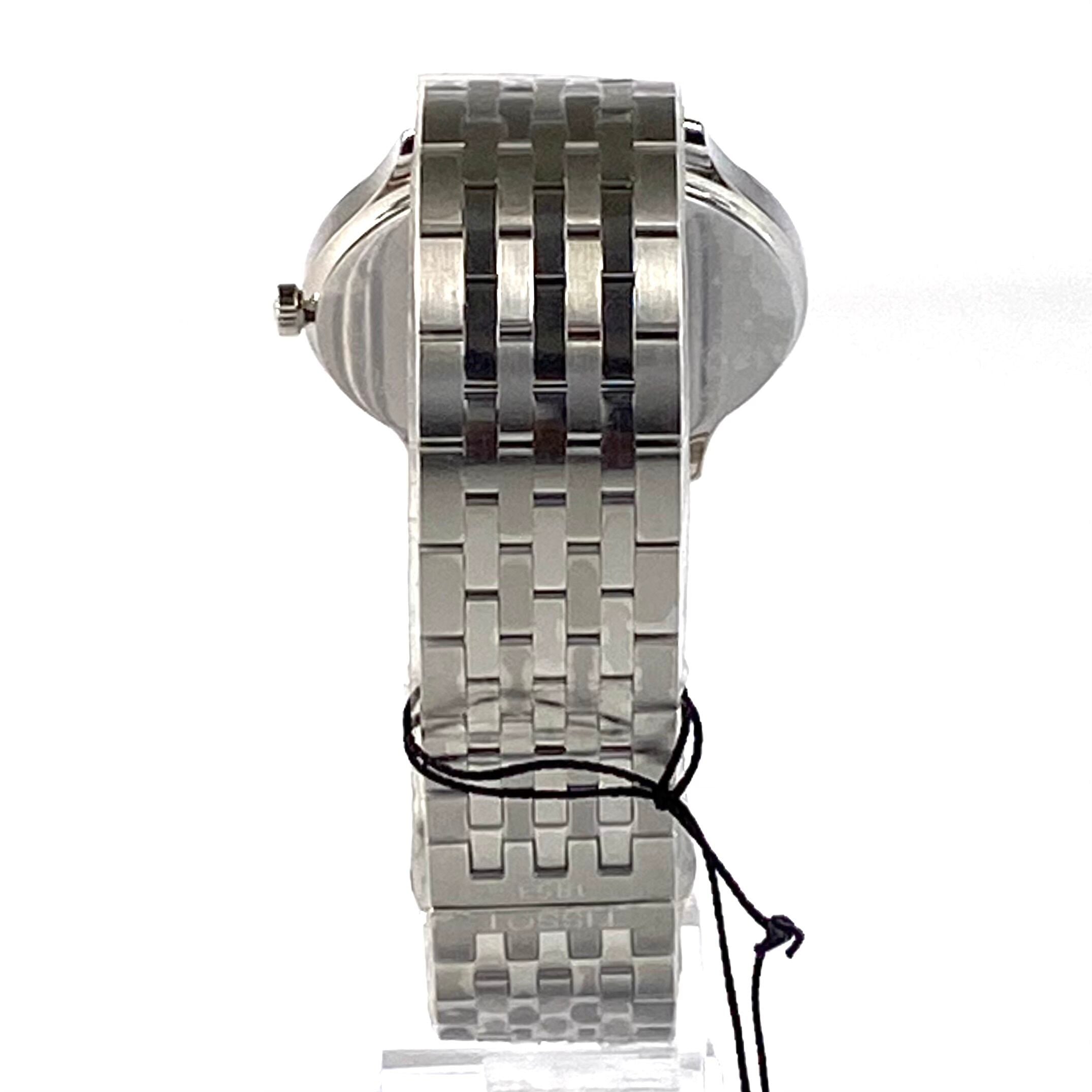 ティソ TISSOT クラシック トラディション 5.5 T063409A クォーツ 白 2針