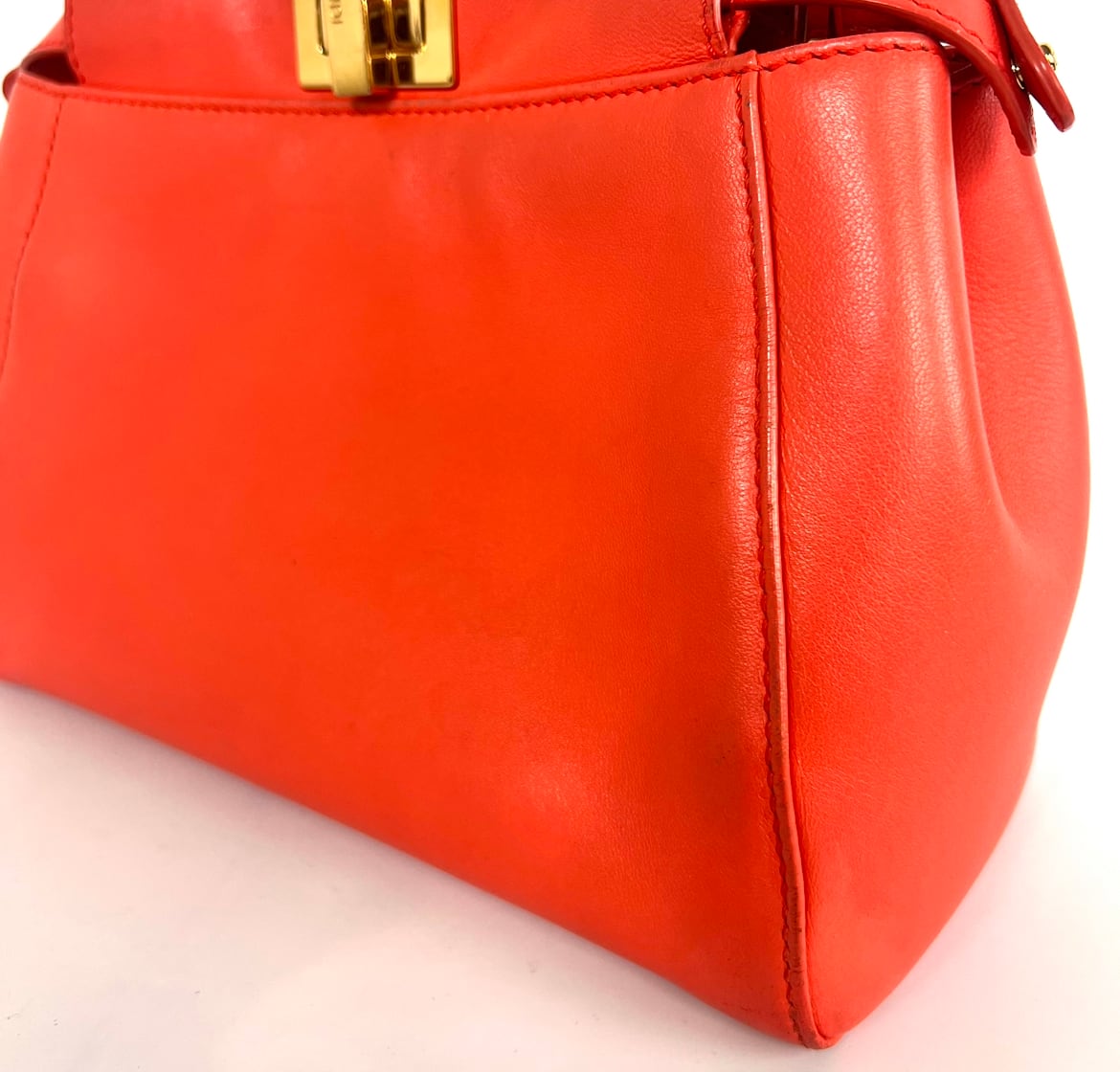 フェンディ ピーカブー ミニ スモール オレンジ バンドバッグ