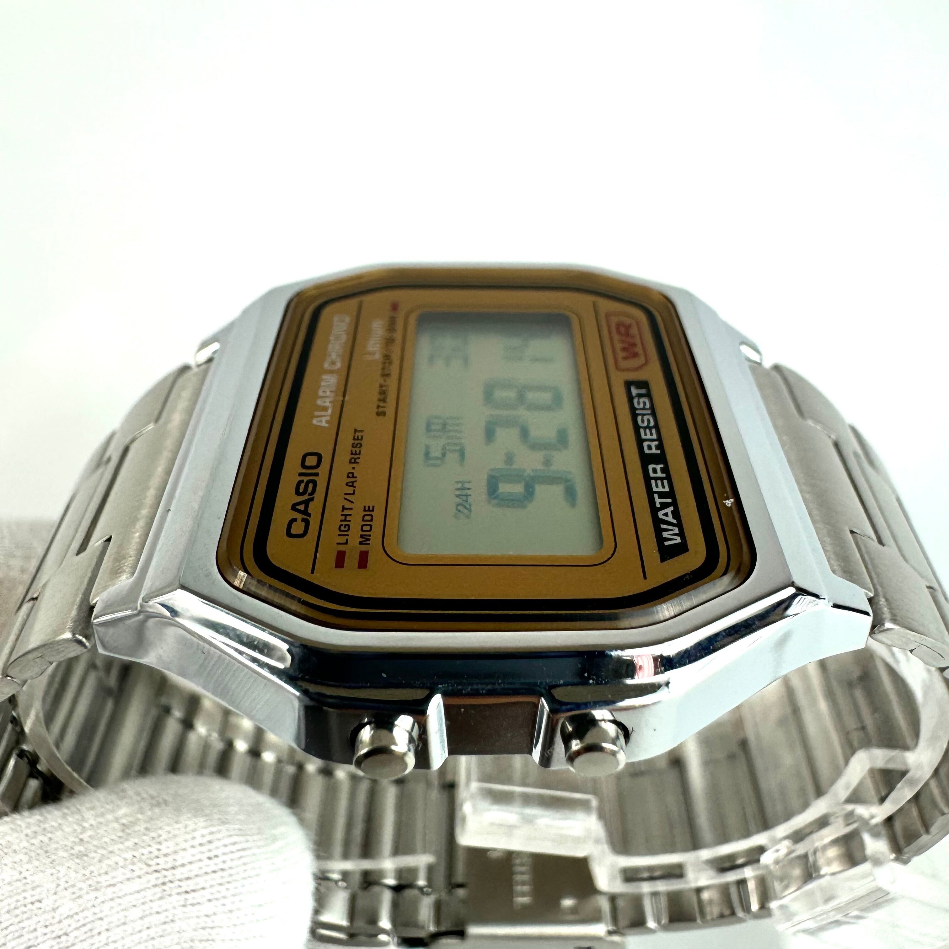 【美品】カシオ CASIO A158WEA-9JH クォーツ デジタル ゴールド メンズ レディース