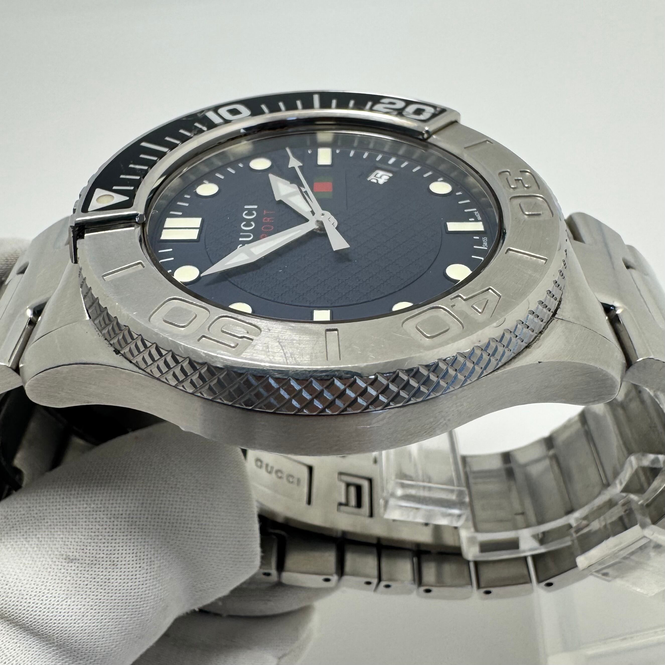 中古 腕時計 メンズ グッチ GUCCI Gタイムレス スポーツ YA126253 126.2 クォーツ ネイビー シェリーライン デイト表示 10気圧防水