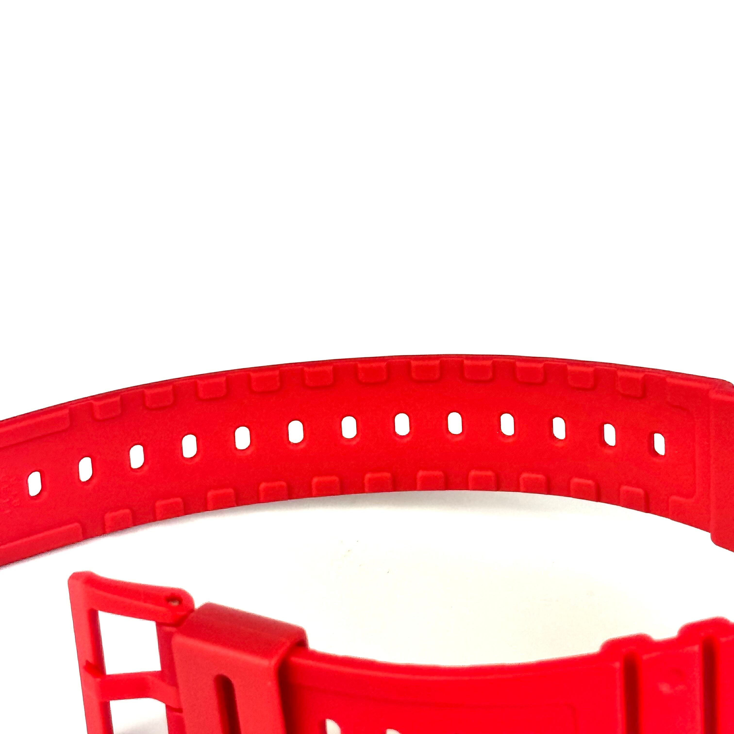 【美品】カシオ G-SHOCK ジーショック 2100シリーズ GA-2100-4AJF クォーツ アナデジ レッド 樹脂ベルト