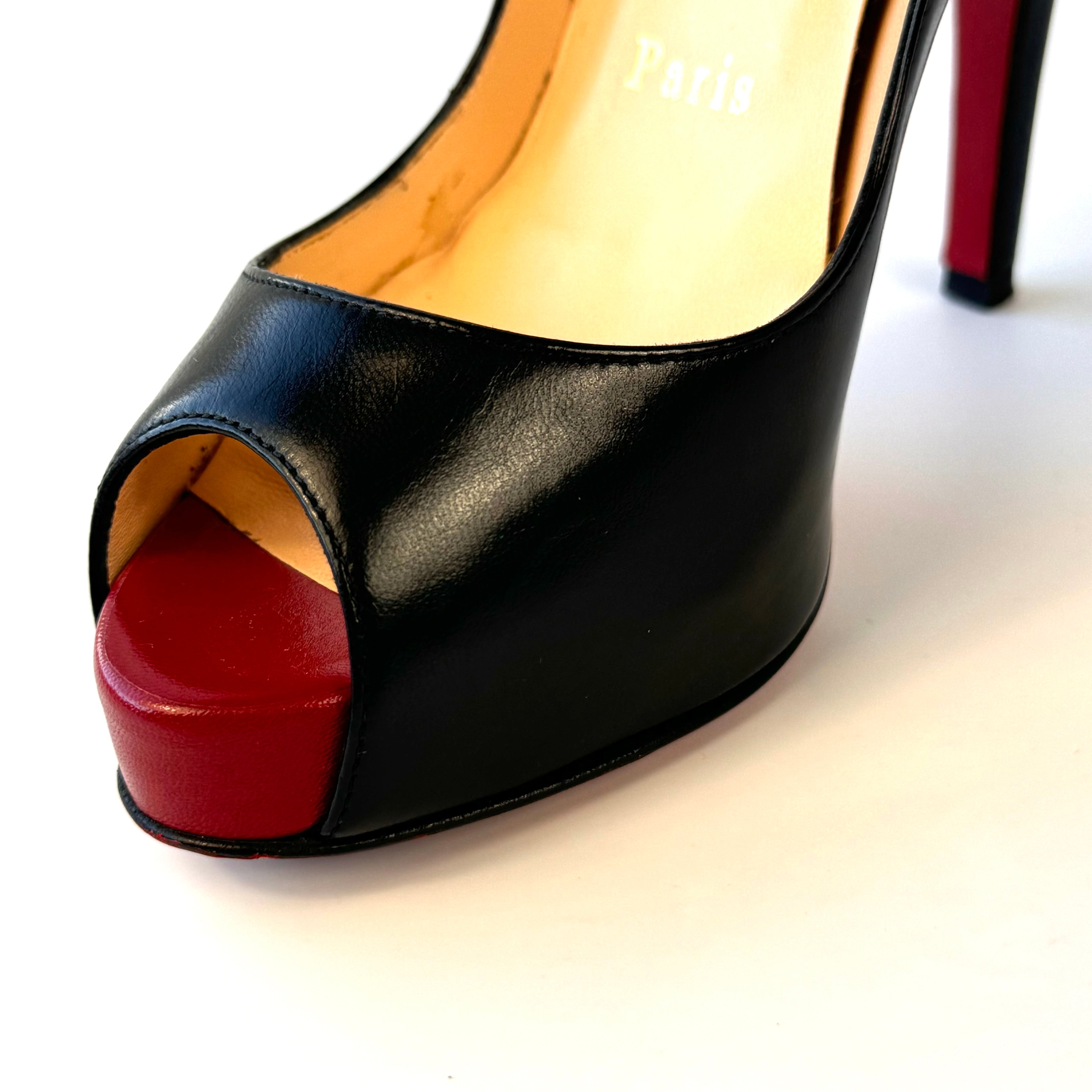 【美品】クリスチャンルブタン パンプス ピンヒール オープントゥ 21cm 黒