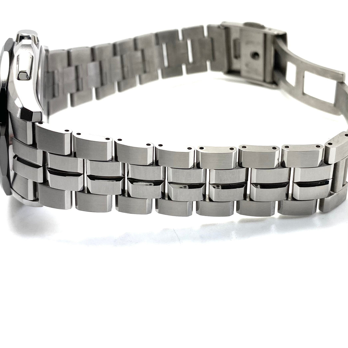 【美品】腕時計 メンズ シチズン アテッサ AT9096-57E H820-T023070 電波ソーラー エコドライブ デイト表示 黒 チタニウム 10気圧防水