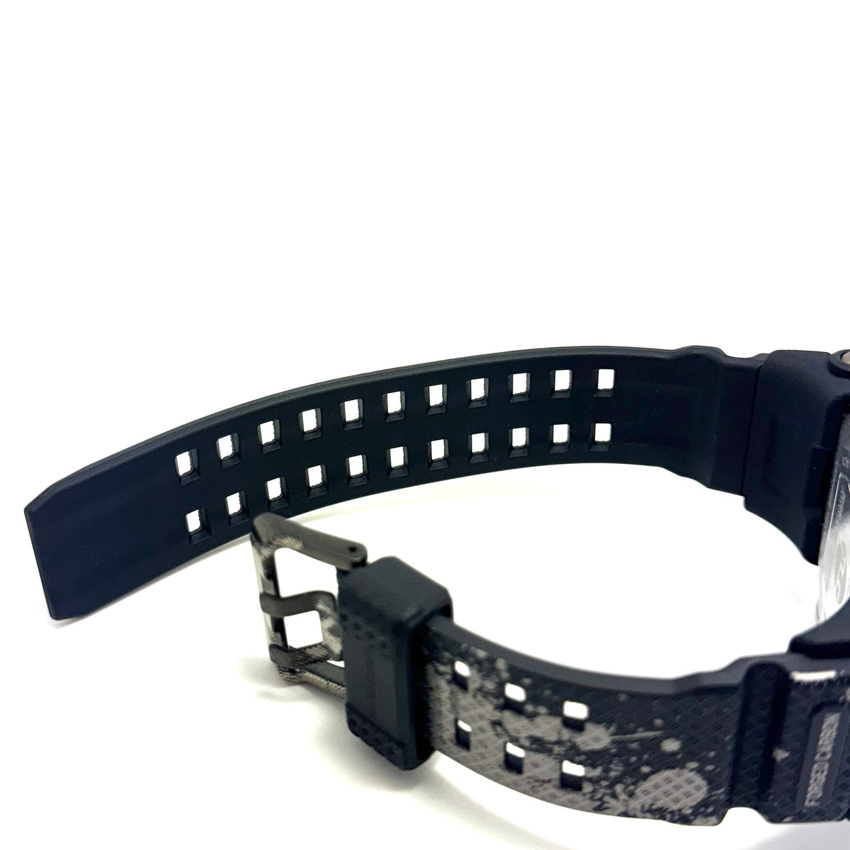 【美品・希少】カシオ CASIO G-SHOCK ジーショック MASTER OF G-LAND マッドマスター トヨタ ランドクルーザーコラボレーションモデル GWG-2000TLC-1AJR 電波ソーラー 黒 アナデジ 樹脂ベルト