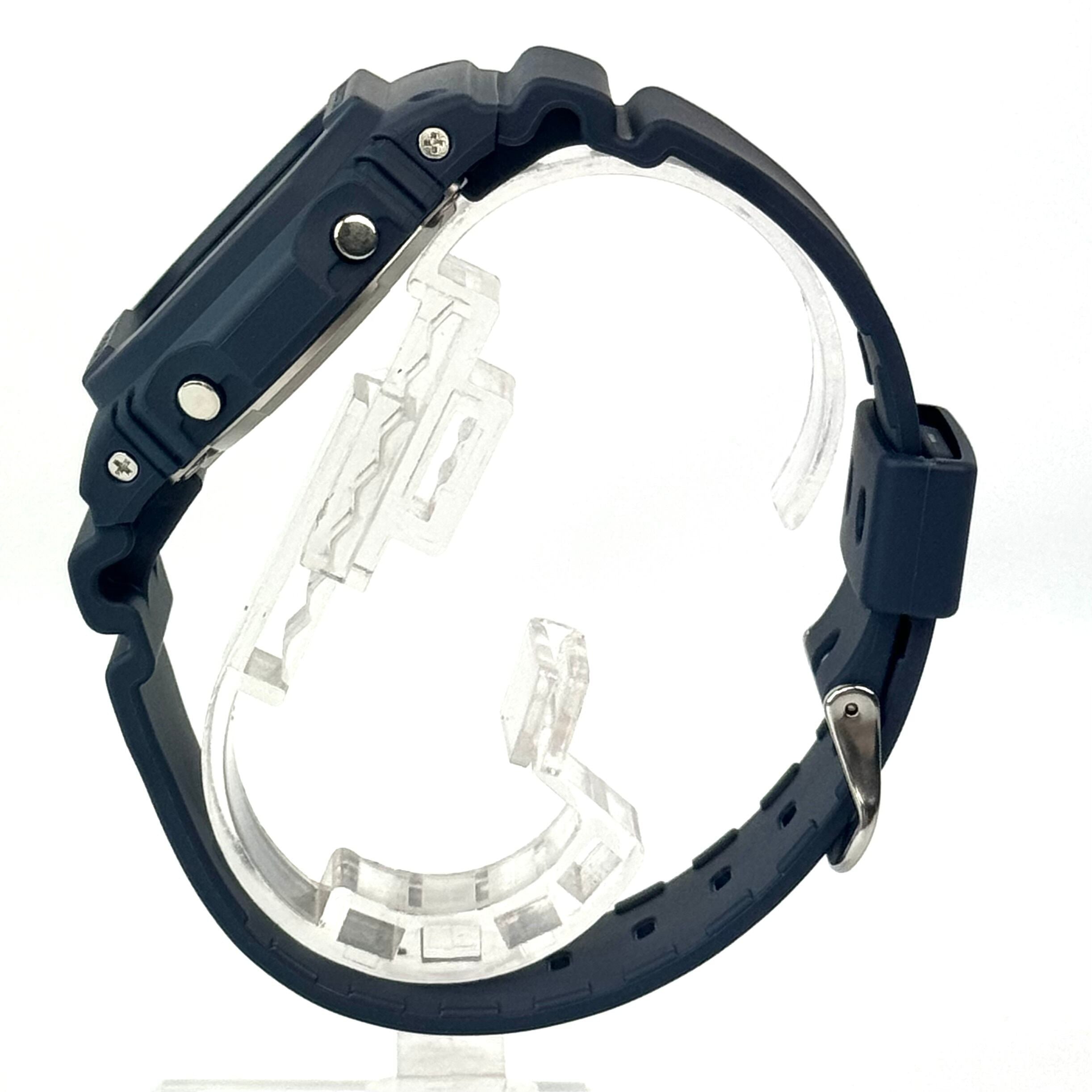 【未使用】カシオ ジーショック G-SHOCK GW-M5610U-2JF 電波ソーラー 黒 樹脂ベルト