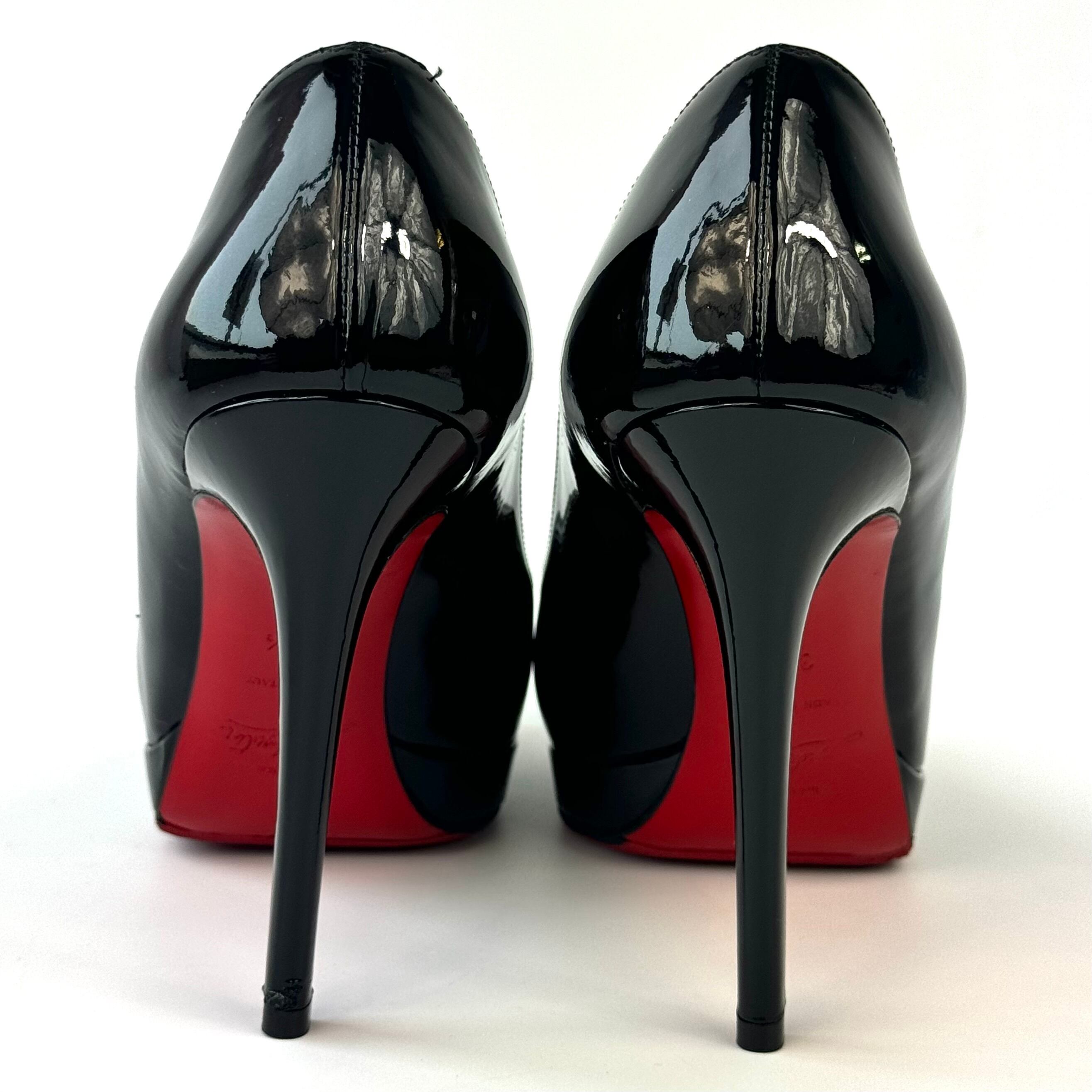 【美品】クリスチャンルブタン ニューシンプルパンプス ハイヒール パテントレザー 23.5cm 黒