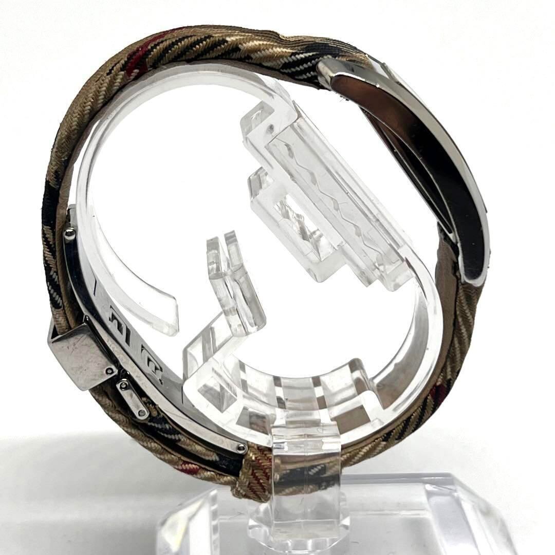 バーバリー BU1051 クォーツ レザーベルト 2針