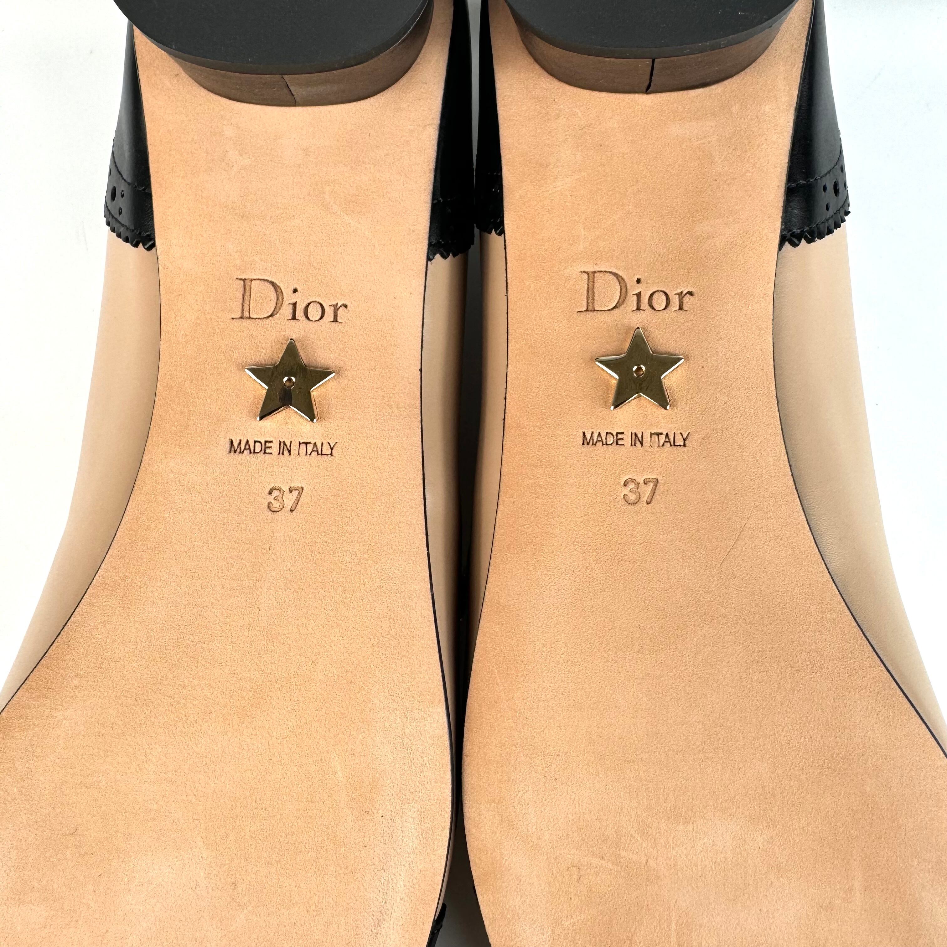 【未使用】クリスチャンディオール パンプス パンチング カーフ ベージュ 黒 24cm