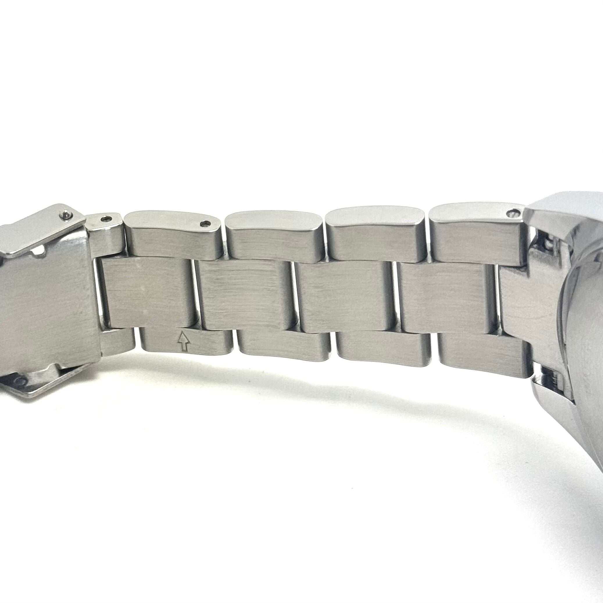 【美品】テクノス TECHNOS TSM411TW クォーツ クロノグラフ 白