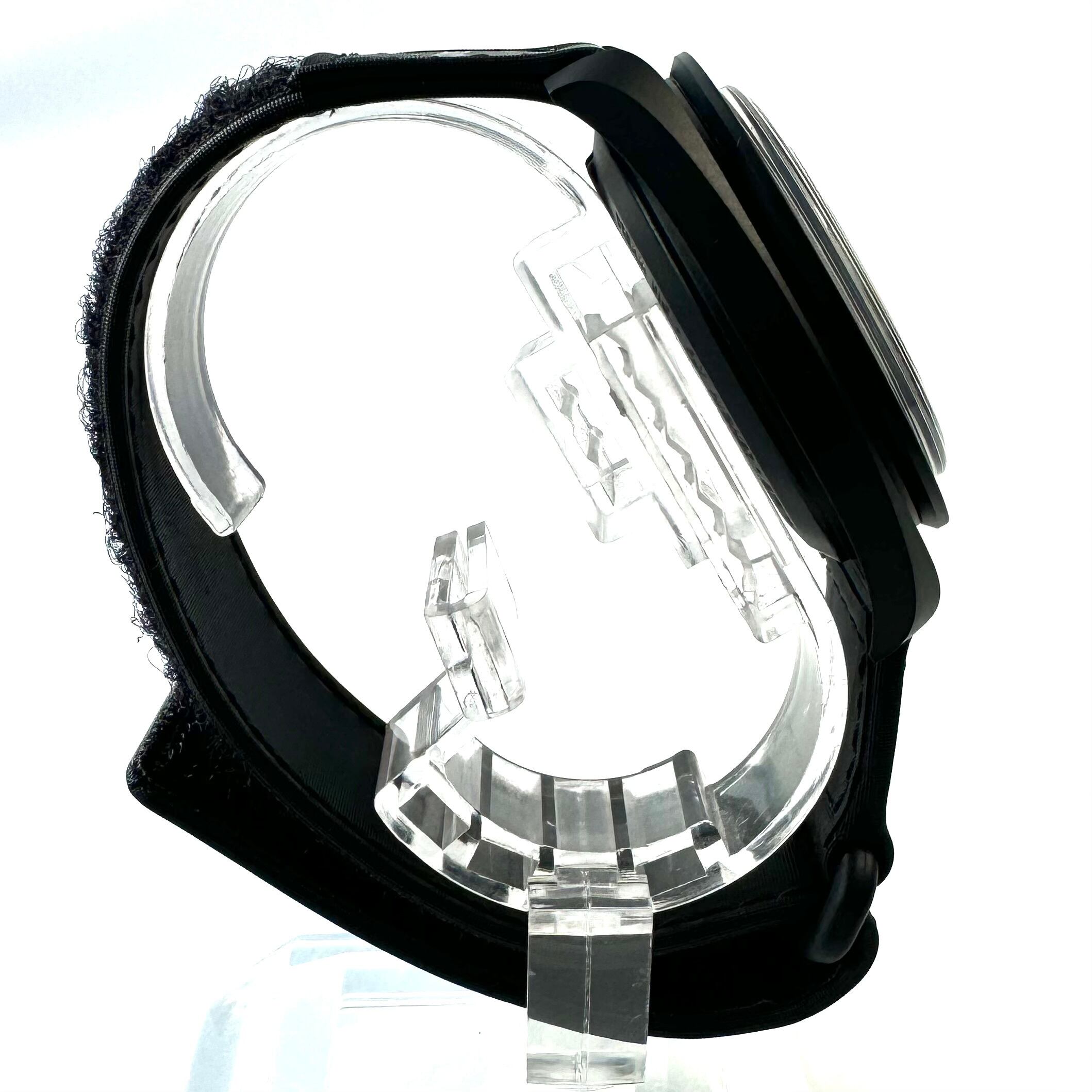 【未使用】オメガ OMEGA オメガ×スウォッチ MISSION TO THE MOONPHASE スヌーピー クォーツ バイオセラミック 黒