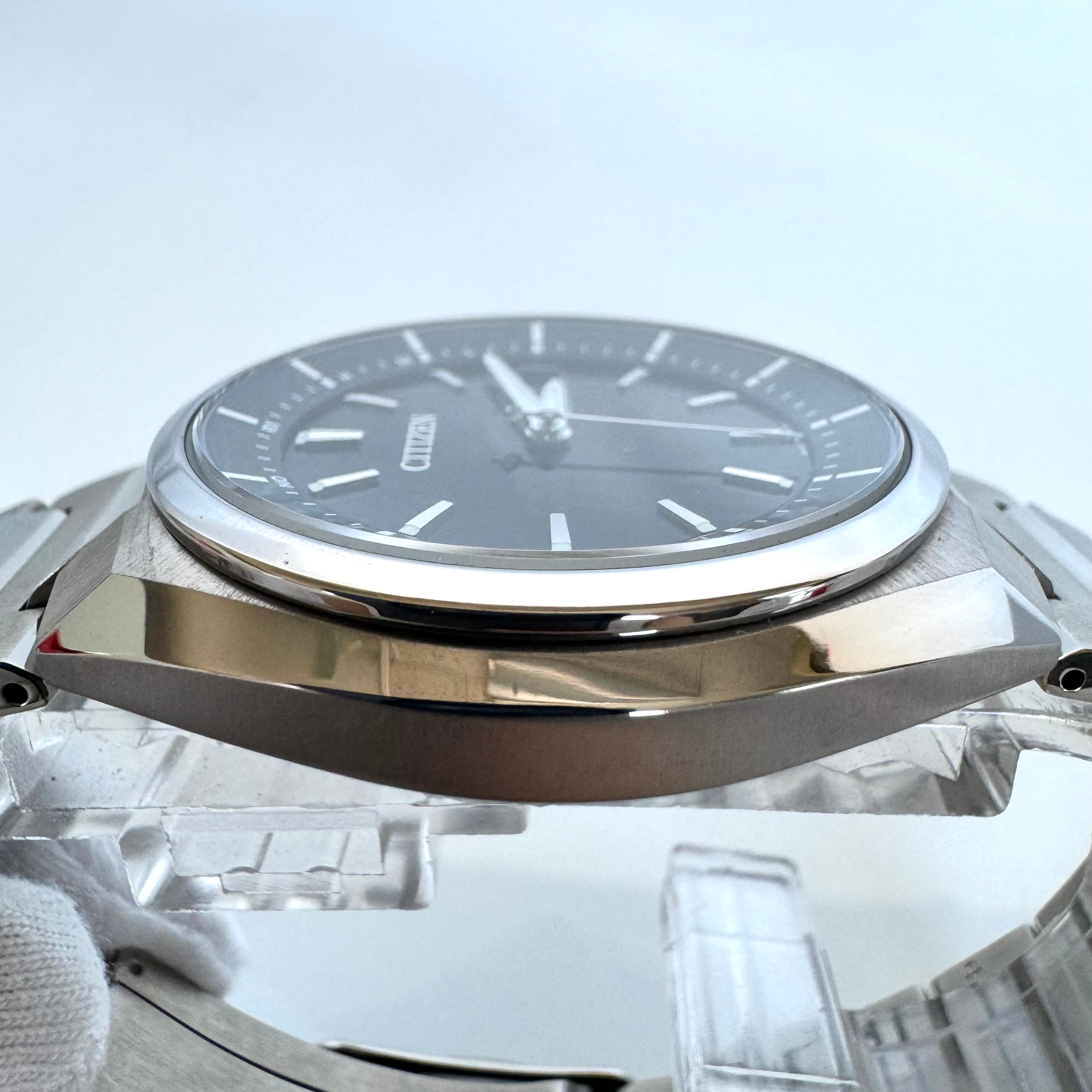 【美品】シチズン アテッサ AT6050-54E H100-R007556 電波ソーラー 黒 デイデイト チタニウム