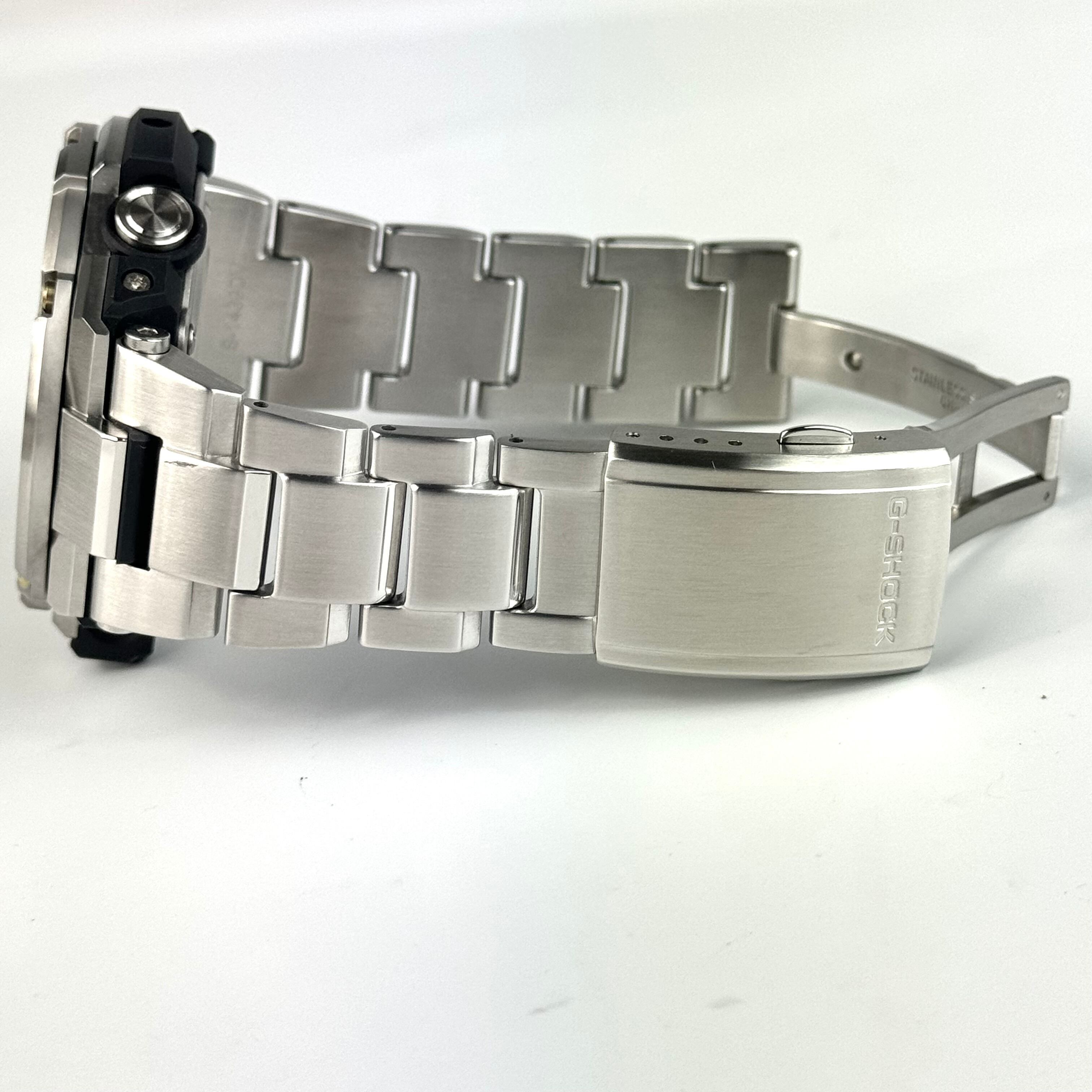 【美品】カシオ CASIO ジーショック G-SHOCK ジースチール G?STEEL GST-B100D-1A9JF タフソーラー デイト表示 スマホリンク 黒