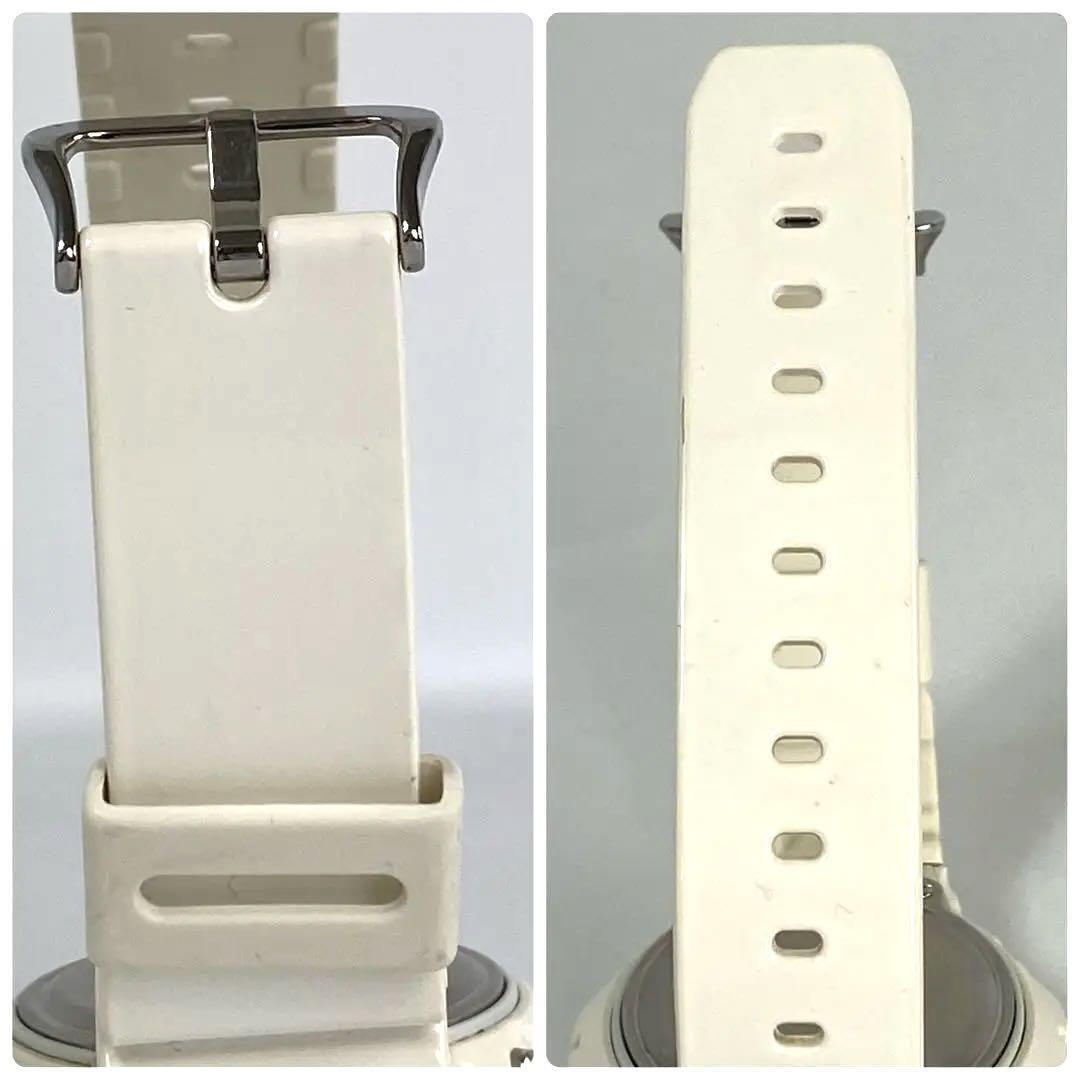 カシオ　Gショック　デジタル　クォーツ　白　ラバー