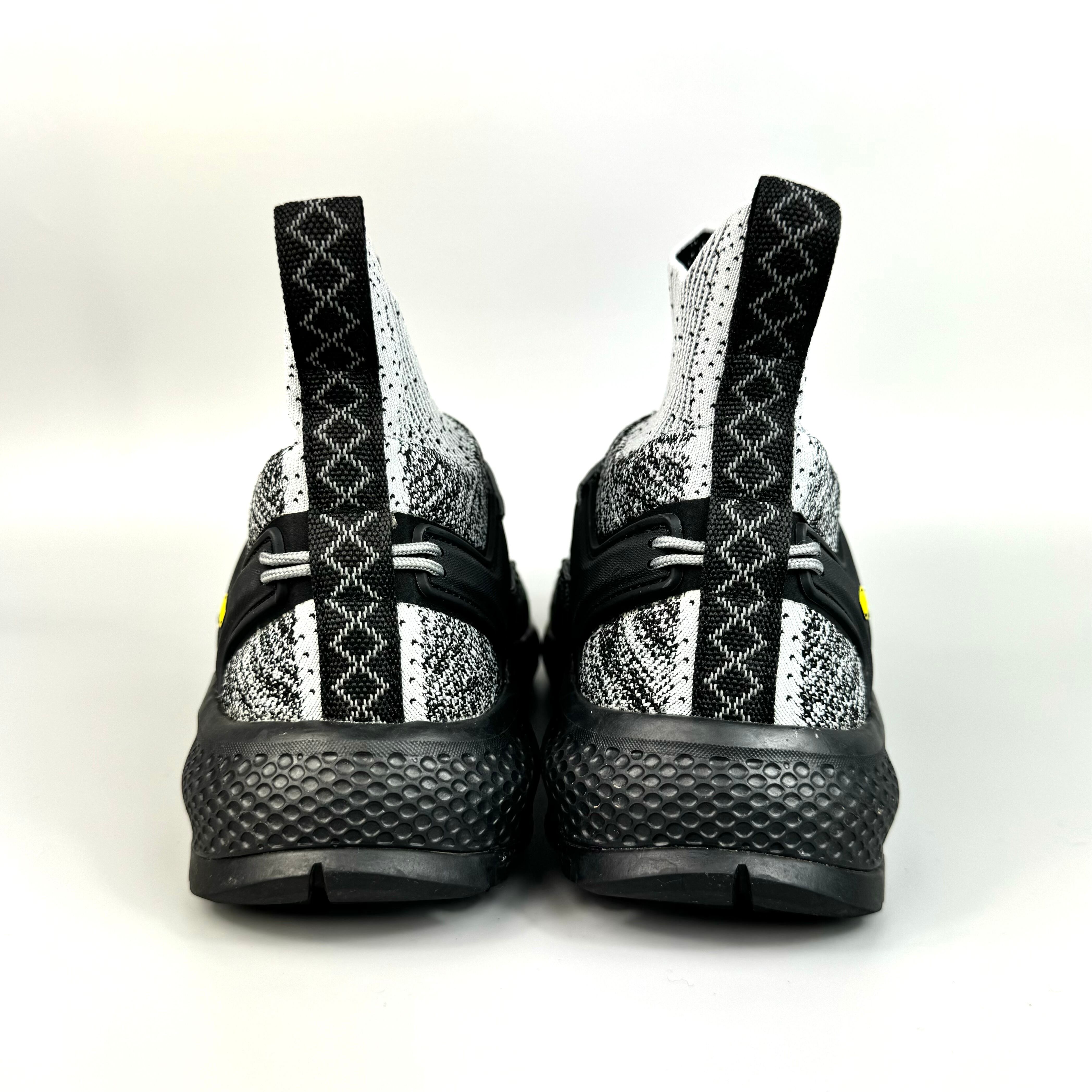 キーン　限定モデル　エクスプロールユニークミッド　スニーカー　グレー25.5cm