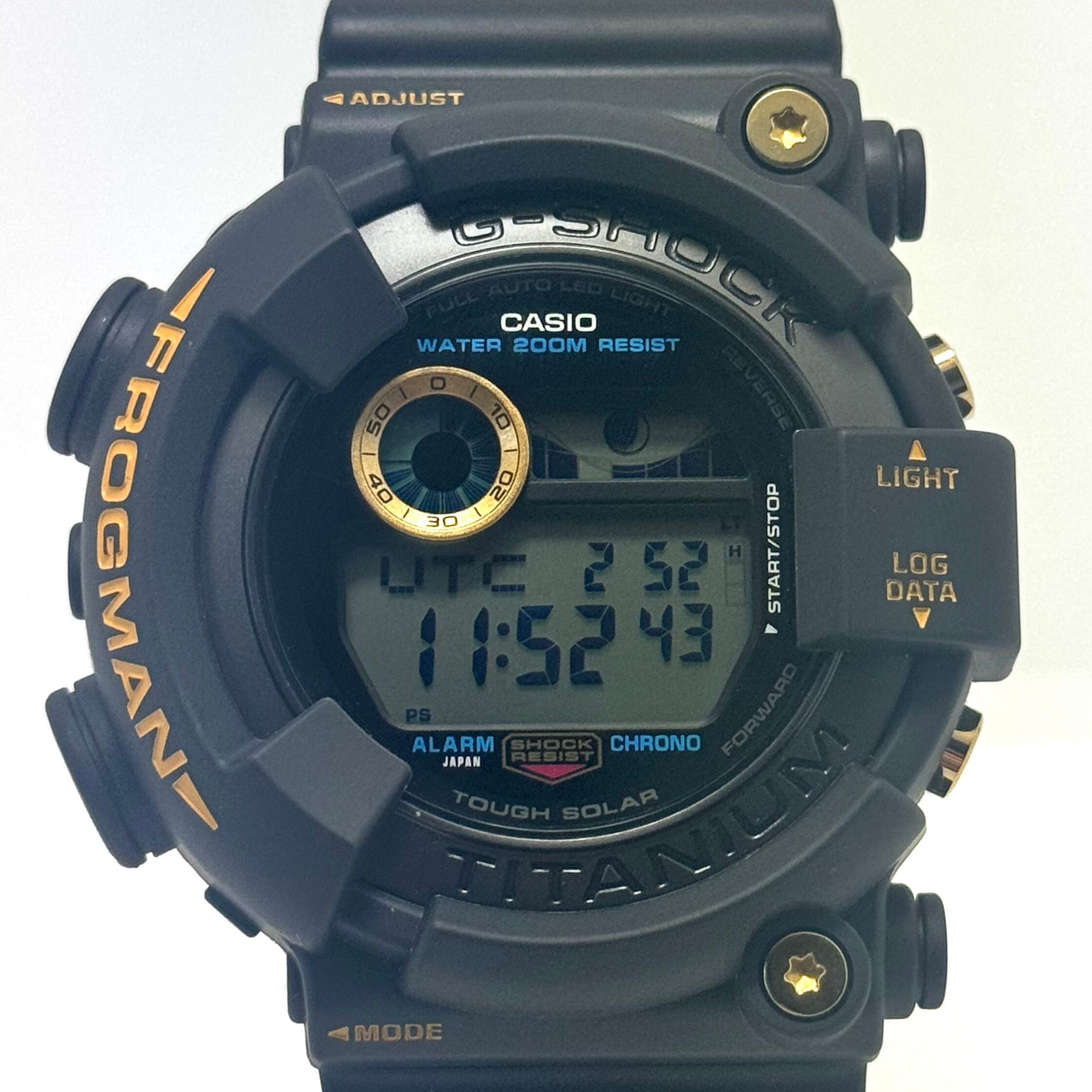 【希少・美品】カシオ　CASIO　ジーショック　G-SHOCK　フロッグマン　GW-8230B-9AJR　30周年記念モデル　デジタル　ソーラー　チタニウム　樹脂ベルト